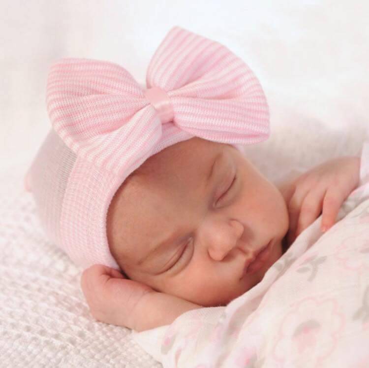 หมวก baby แต่งโบว์ใหญ่