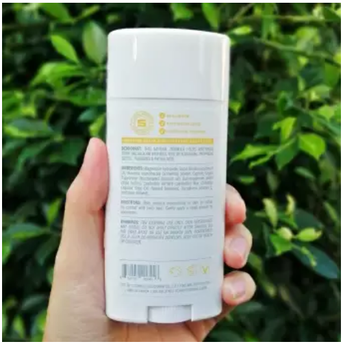 (Pre Order) Schmidt's® Natural Deodorant Sensitive Skin Formula Coconut Pineapple 3.25 oz (92g) ผลิตภัณฑ์ระงับกลิ่นกายจากธรรมชาติ สูตรบำรุงผิวบอบบาง กลิ่นสับปะรดและมะพร้าว