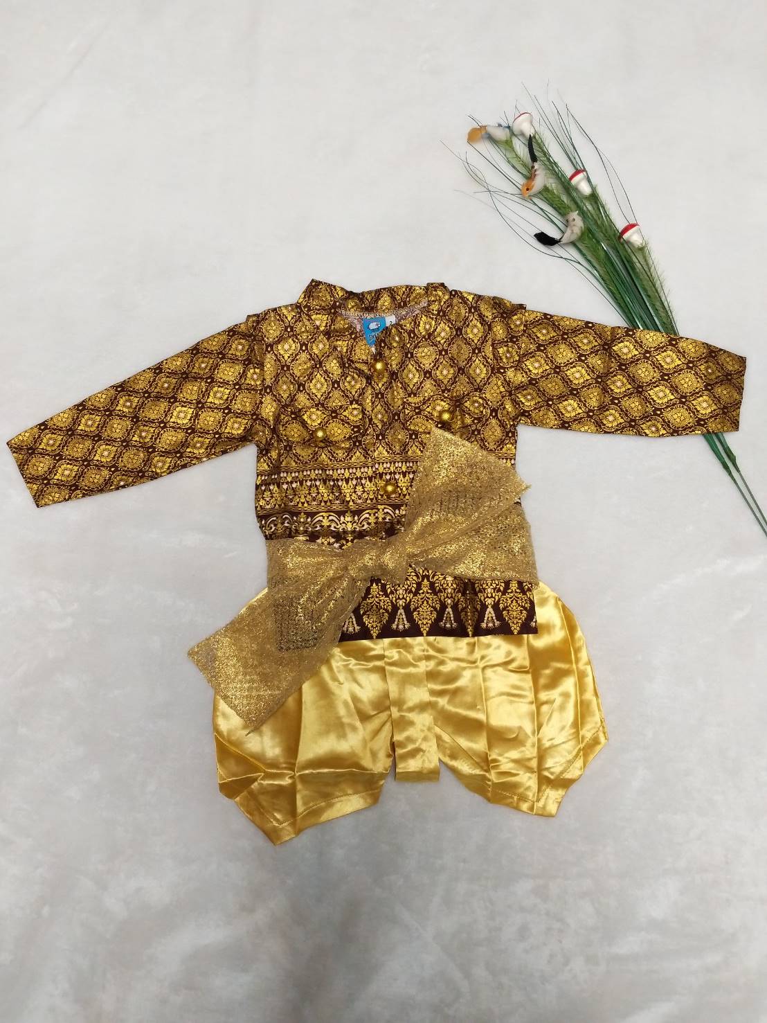 ชุดไทยเด็กชาย เสื้อราชประแตนพิมพ์ทองกับโจง