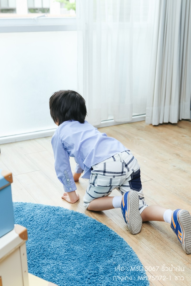 กางเกงเด็ก สีขาวลายพาด