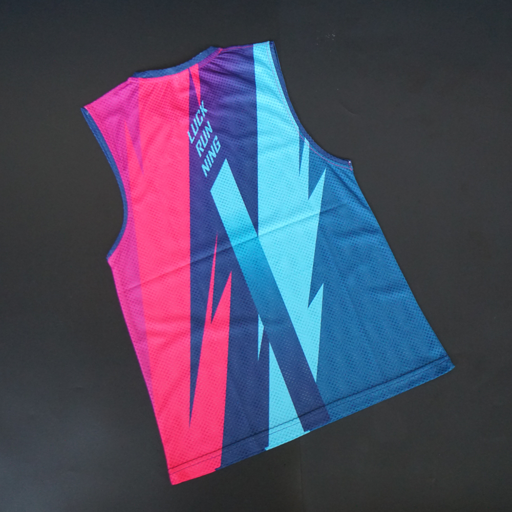 เสื้อวิ่งแขนสั้น แขนกุด เสื้อกล้าม (ชญ) ผ้า AirFlow ของแท้ มีรูระบายอากาศทั้งตัว น้ำหนักเบา ใส่สบายและไม่อมเหงื่อ (S22)