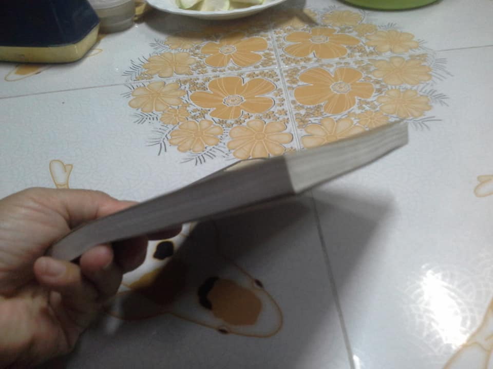 กวีนิพนธ์ หลู่ซิ่น โดย ทวีปวร (หนังสือโดนน้ำ) **สินค้าหมด**