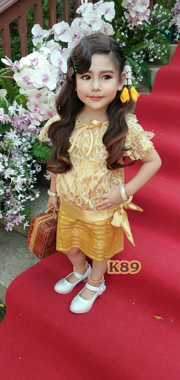 ชุดไทยเด็กสีทอง ระบายลูกไม้