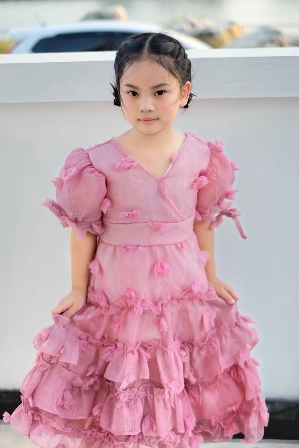 เดรสเด็กรุ่นเจ้าหญิง