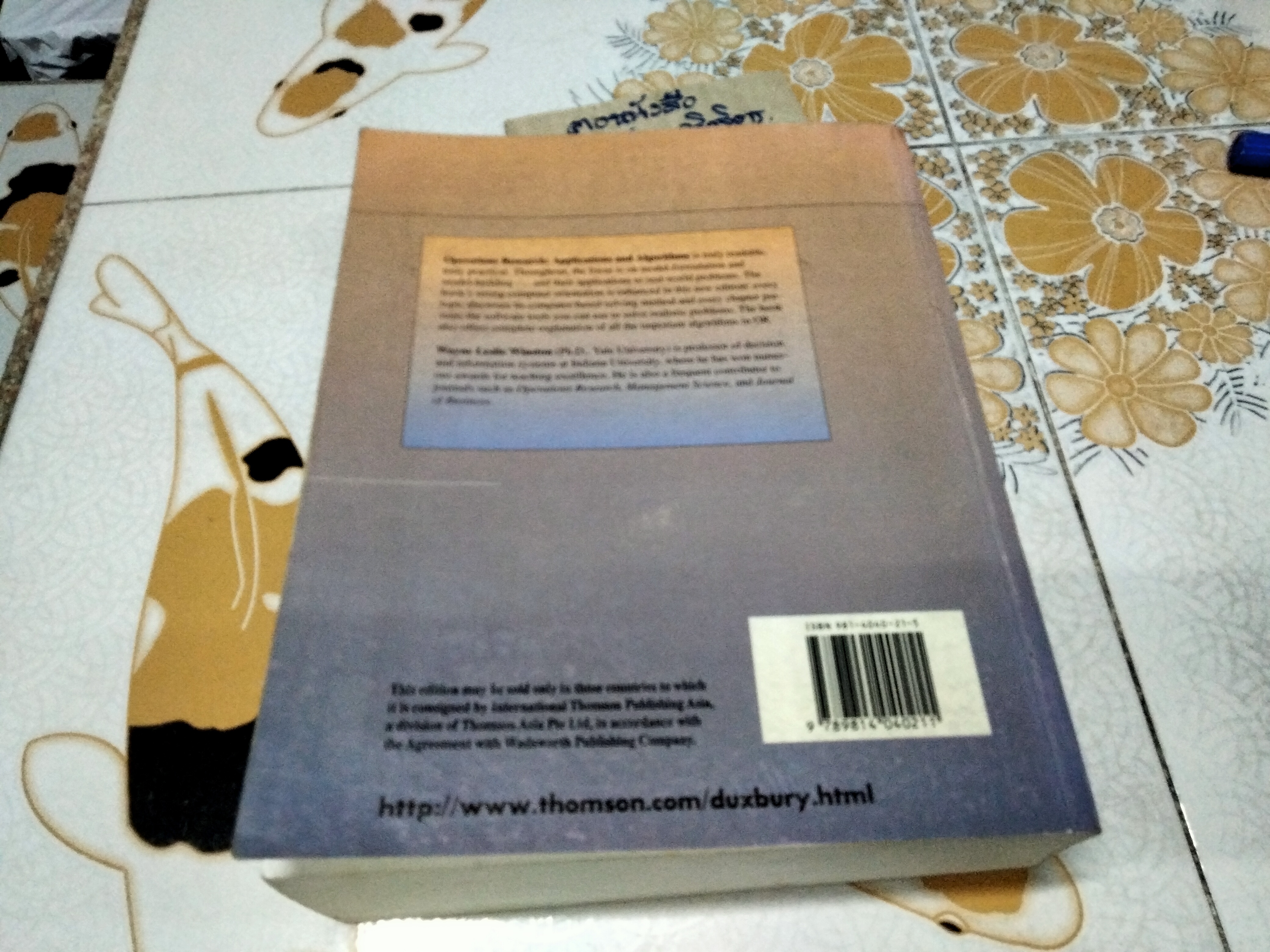 OPERATIONS RESEARCH - APPLICATIONS AND ALGORITHMS , THIRD EDITION. WAYNE L. WINSTON ฉบับถ่ายเอกสาร (copies) **สินค้าหมด**