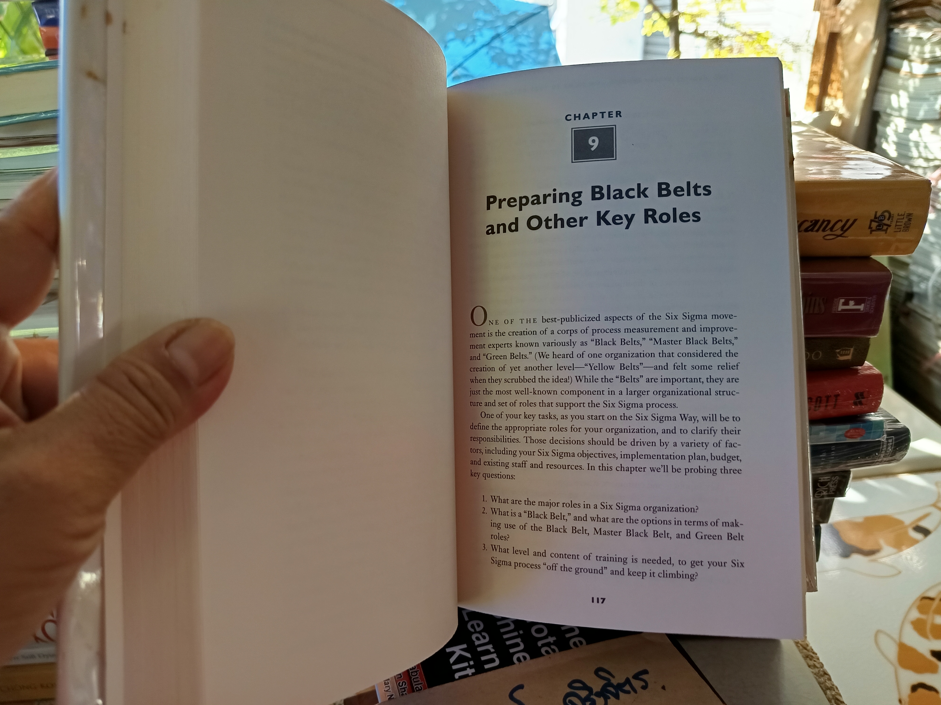 (ภาษาอังกฤษ) The six sigma way : how GE, Motorola, and other top companies are honing their performance Peter S. Pande, / ปกแข็ง Robert