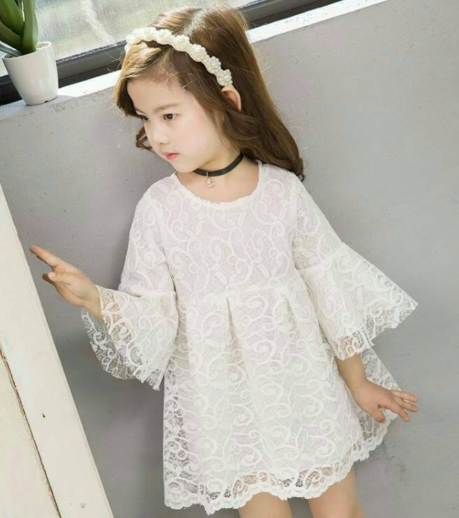 เดรสลูกไม้เด็กหญิง