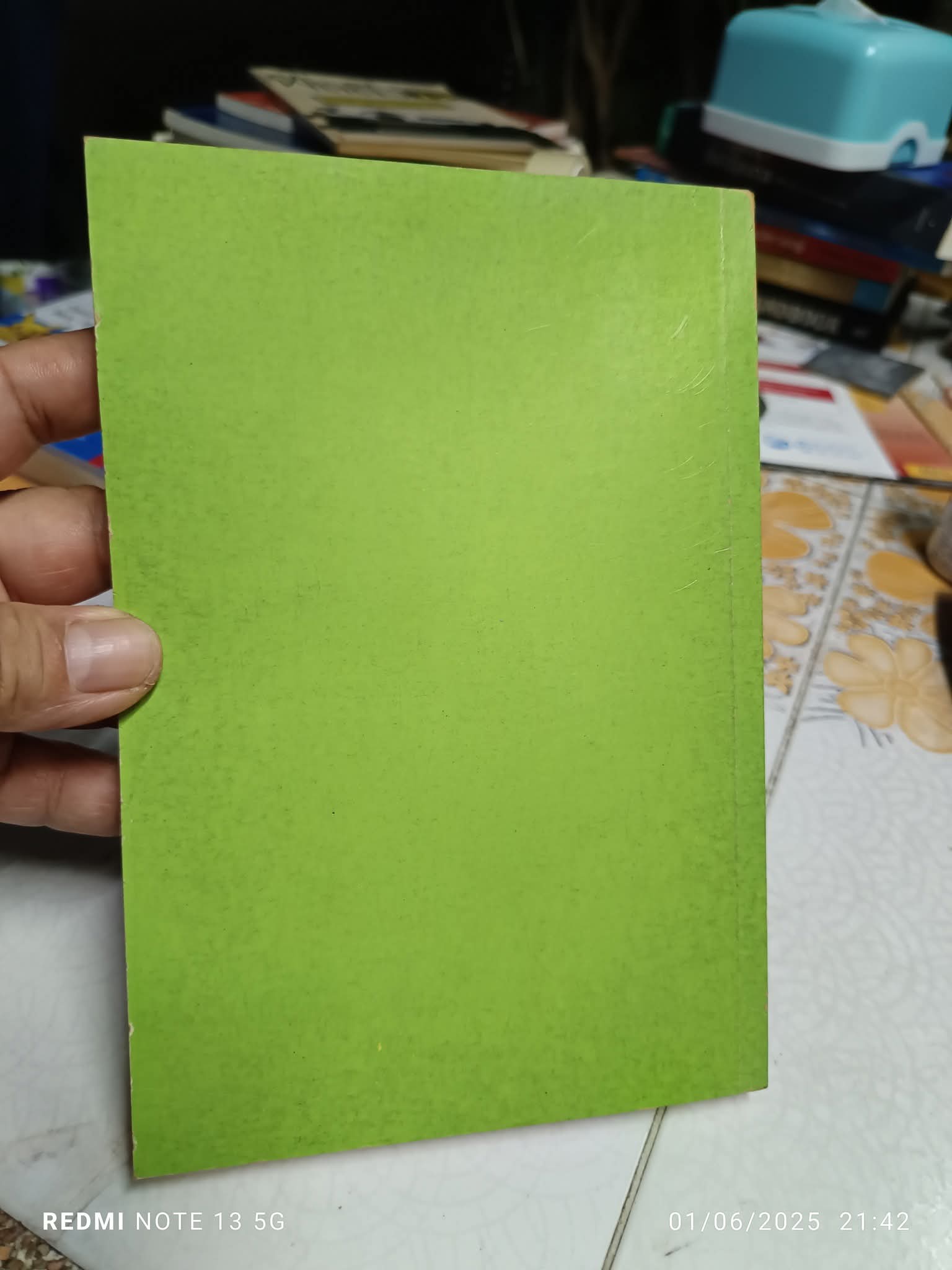 เทคนิคและวิธีการเล่นสนุ้กเกอร์ แปลและเรียบเรียงโดย ชานนท์ ปิยอง พิมพ์ครั้งที่ 2/2533