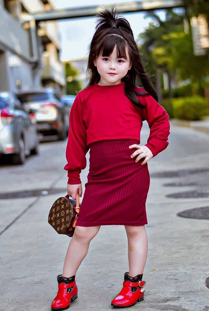 ชุดเด็กหญิง set2ชิ้น เดรสกับเสื้อแขนยาว