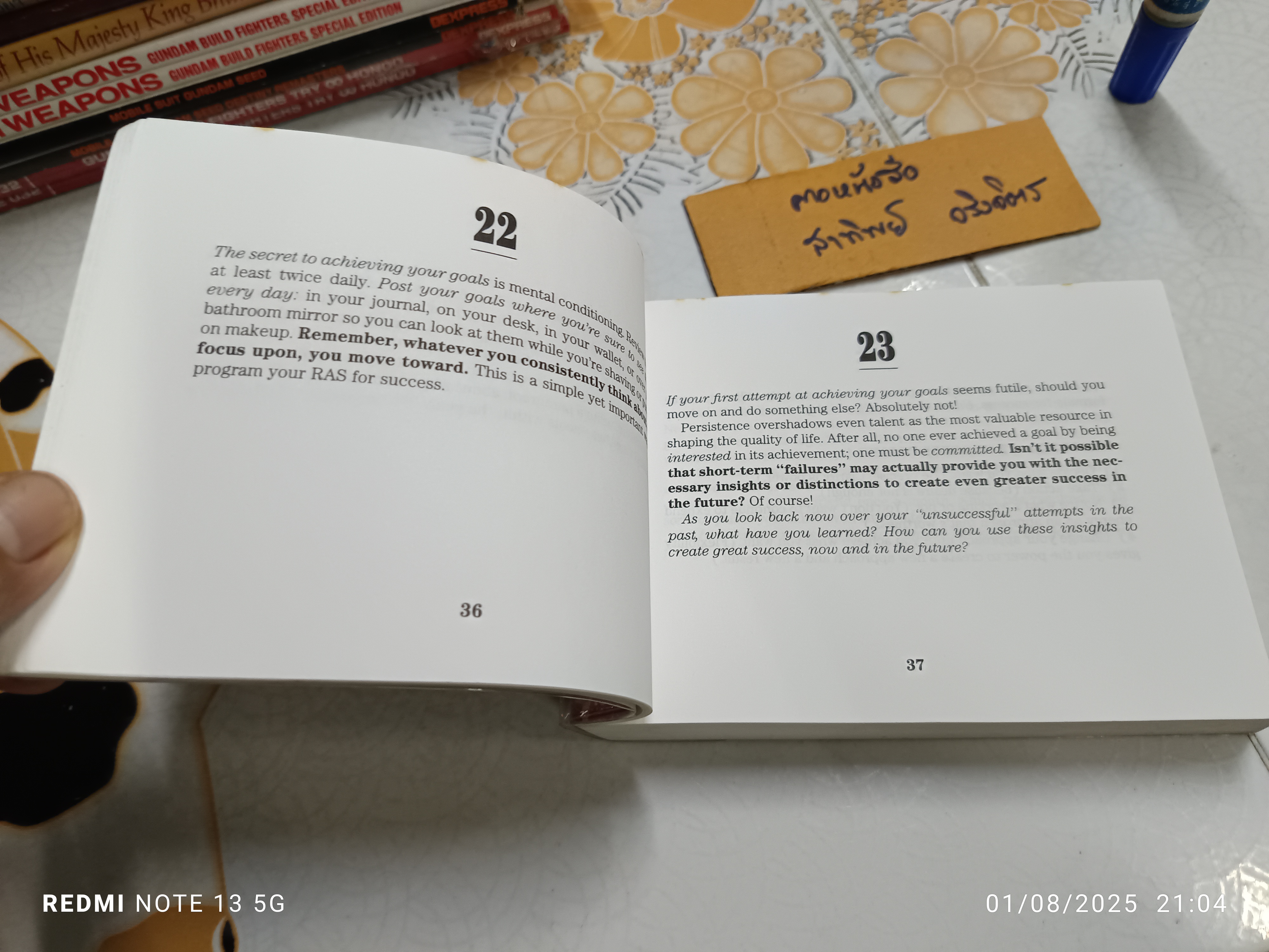 Giant Steps Small Changes to Make a Big Difference เขียนโดย Anthony Robbins 1994