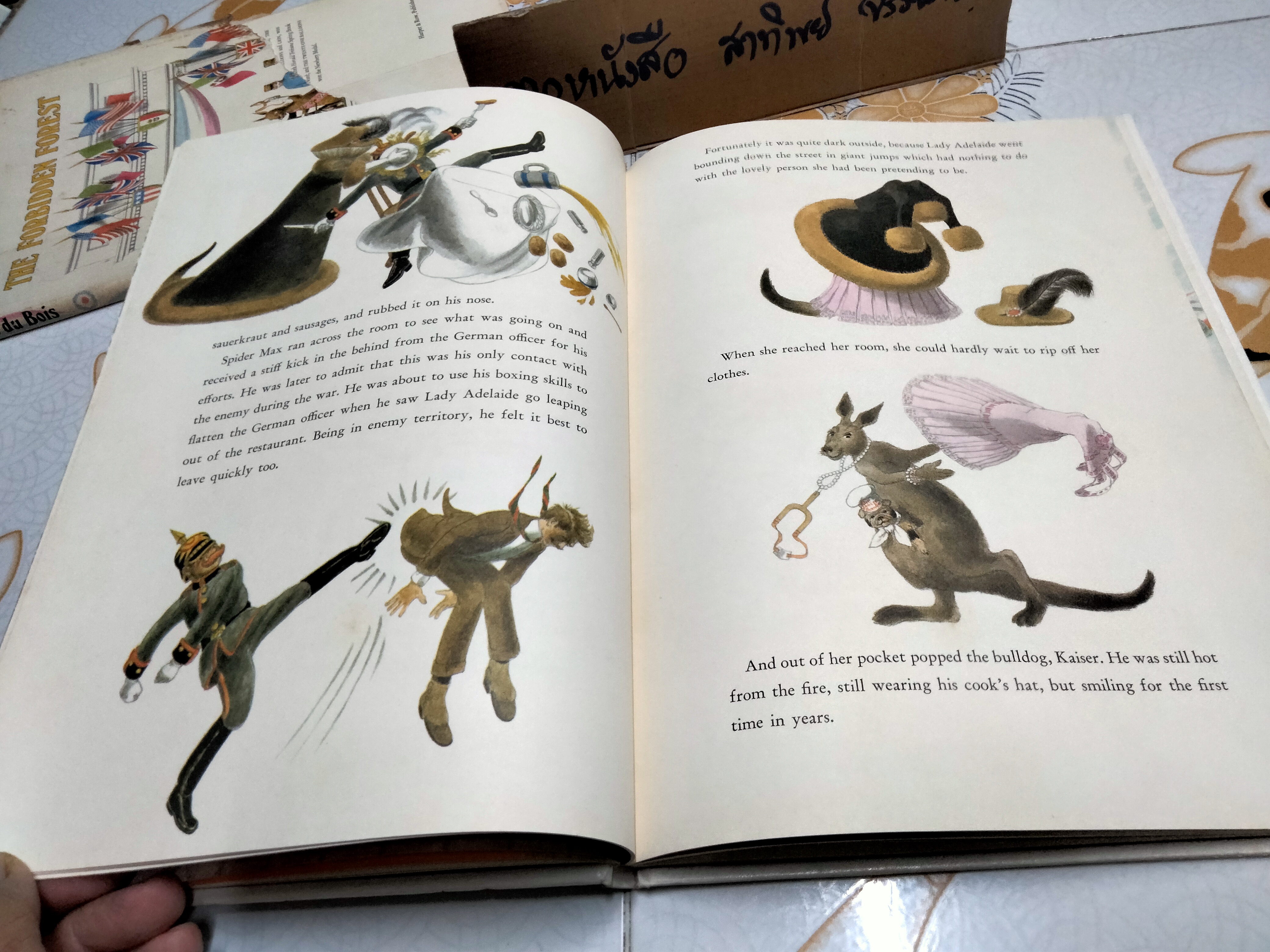 THE FORBIDDEN FOREST - William Pène du Bois (ใบหุ้มปกขาด)