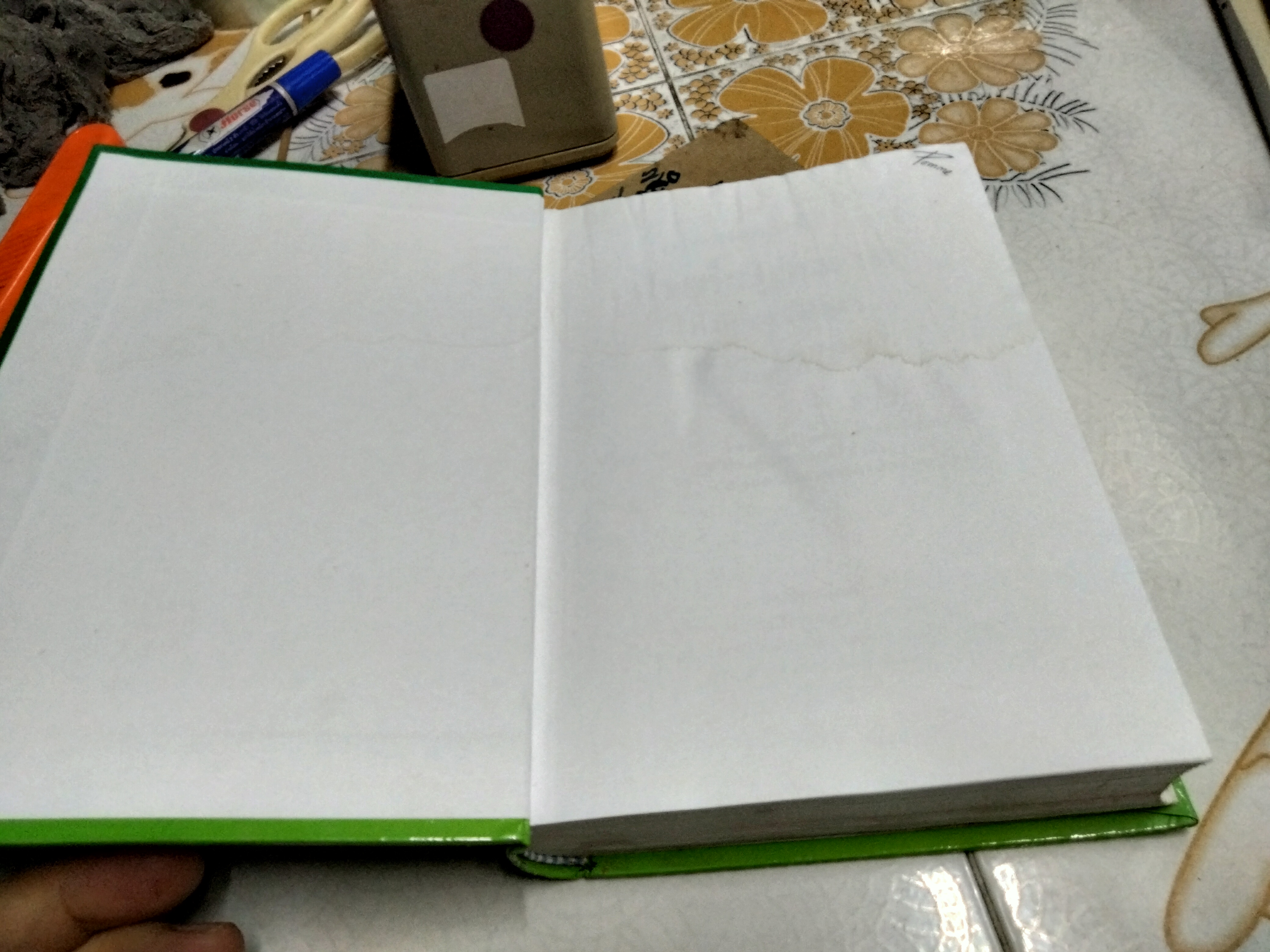 พจนานุกรม ศัพท์กฎหมาย (อังกฤษ-ไทย) LAW DICTIONARY (ENGLISH - THAI) โดย ธง วิทัยวัฒน์ **หนังสือโดนน้ำ **สินค้าหมด**