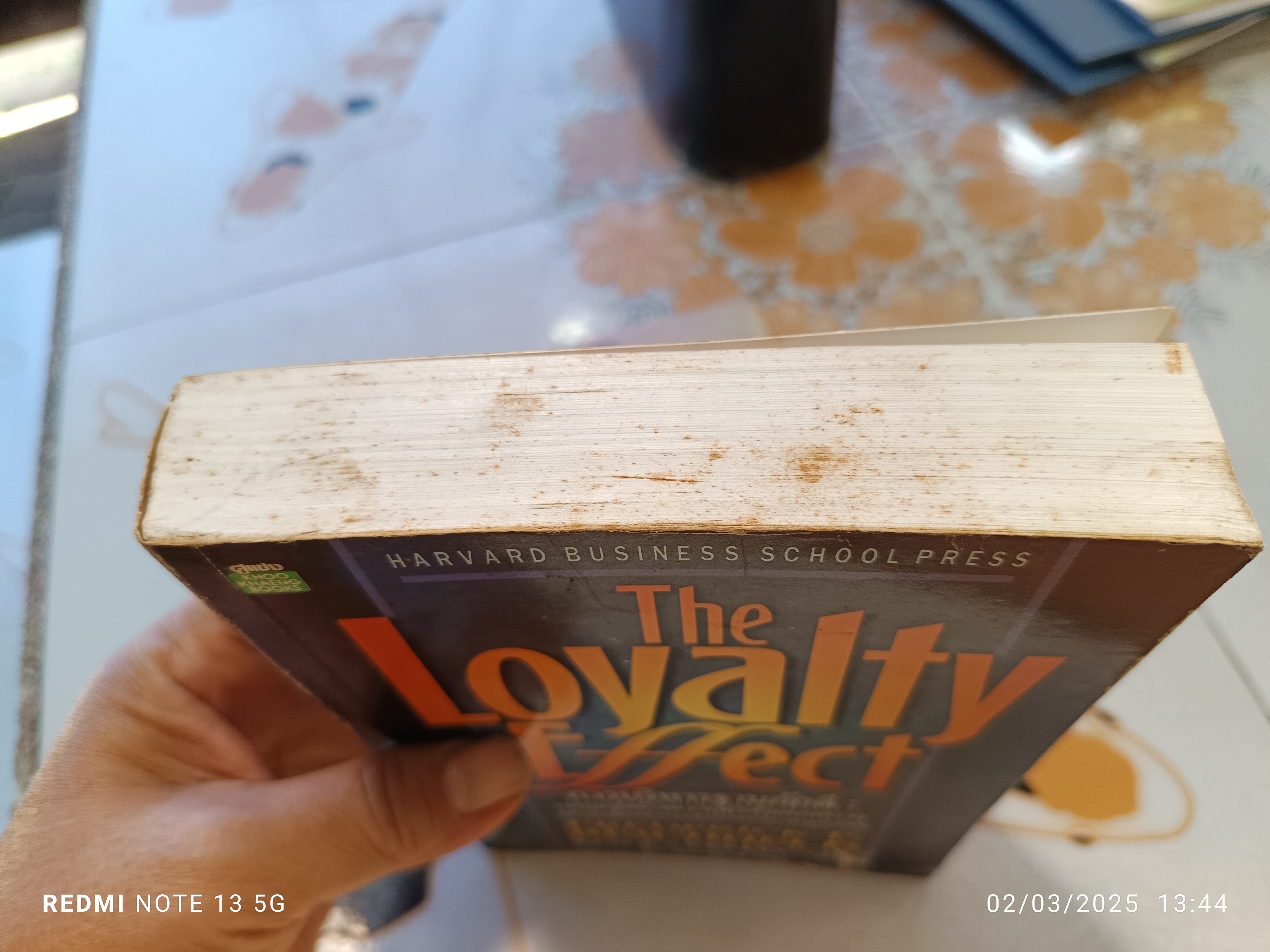 The Loyalty Effect การบริหารฐานภักดี FREDERICK F. REICHHELD เขียน ศิระ โอภาสพงษ์ แปล พิมพ์ครั้งแรก 2540 สำนักพิมพ์คู่แข่ง