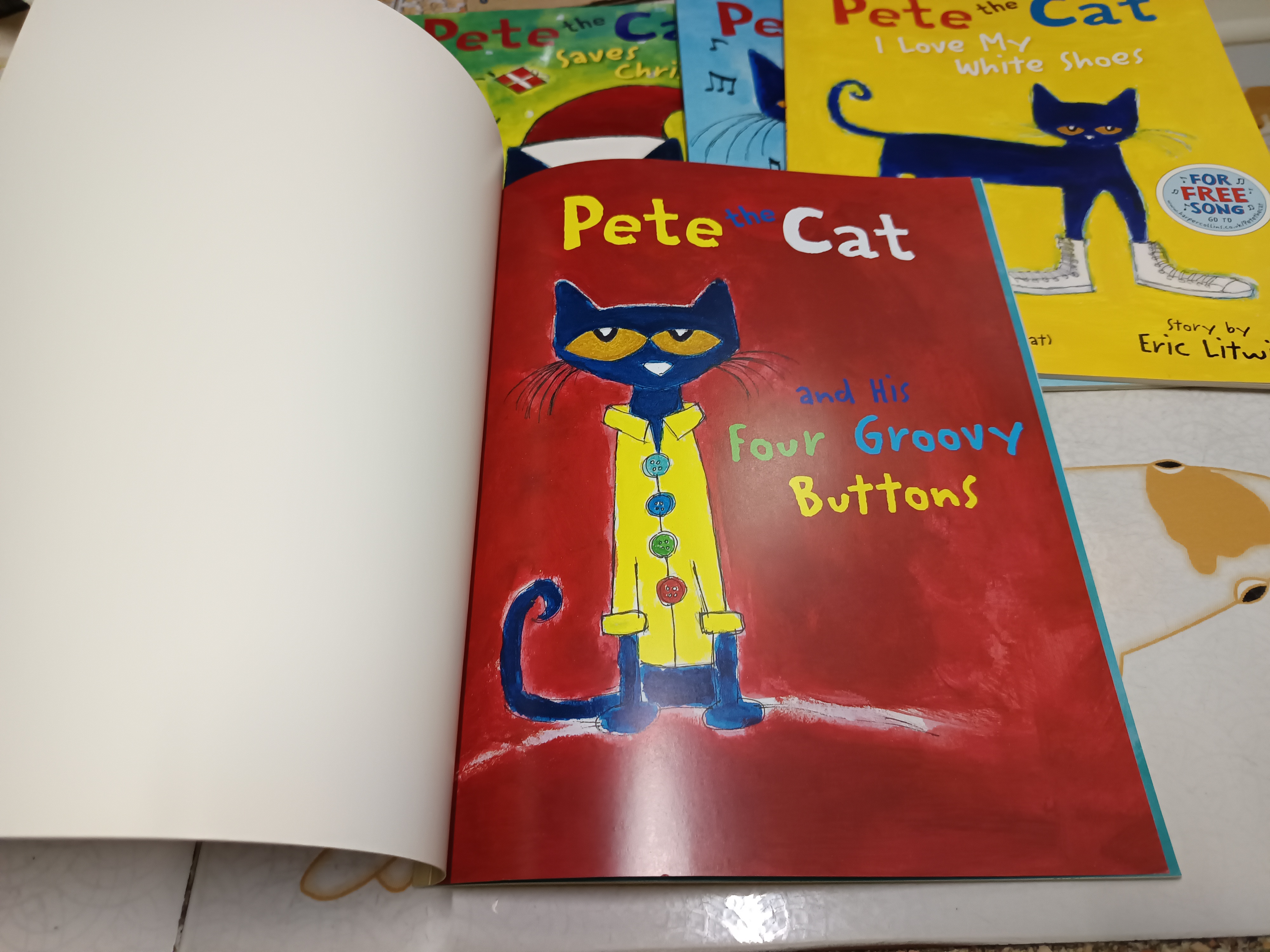 หนังสือนิทานภาษาอังกฤษ I can read : Pete the Cat Set (มีแค่ 5 เล่ม)