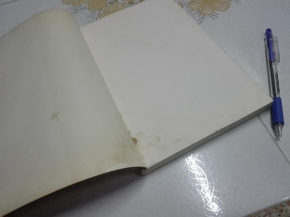 รวยด้วยหุ้น เล่ม 1 โดย วีระ ธีรภัทร ** หนังสือมีตำหนิ สันหนังสือมีรอยเปื้อน มีคราบราดำจางๆ **สินค้าหมด**