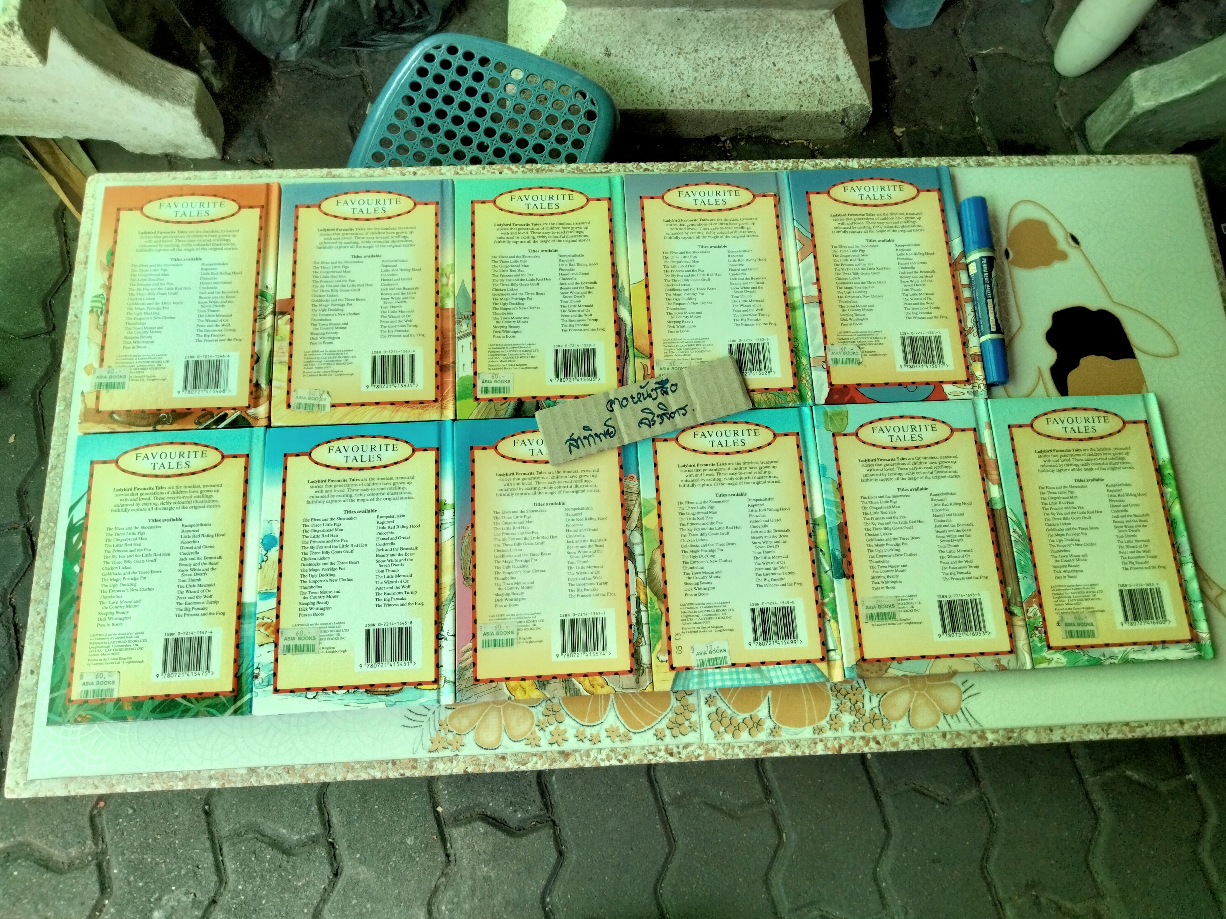Ladybird Favourite Tales - หนังสือนิทานภาษาอังกฤษสำหรับเด็ก มี 11 เล่ม จาก 33 เล่มชุด **สินค้าหมด**
