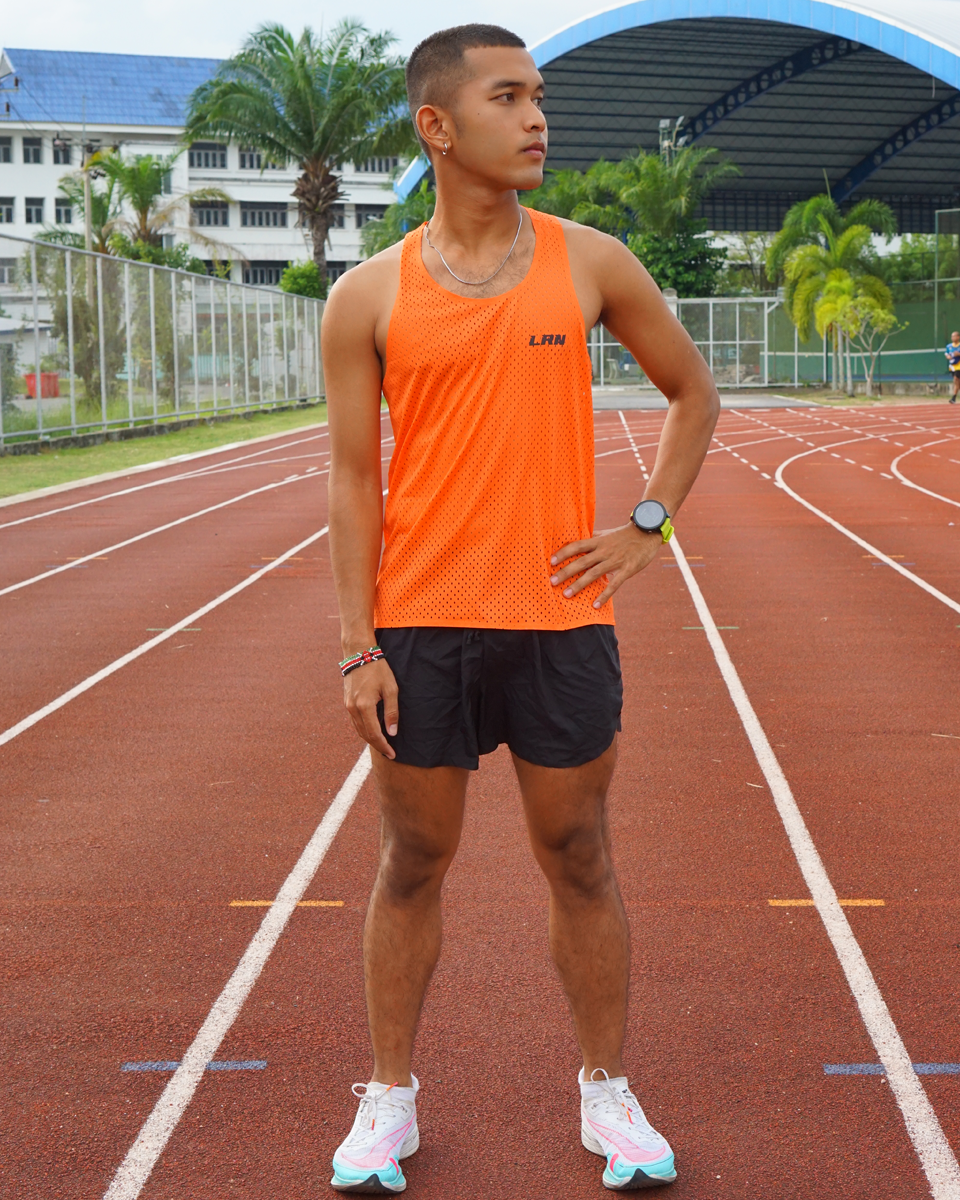 เสื้อกล้ามวิ่ง เสื้อกล้ามออกกำลังกายน้ำหนัก 61 กรัมรูระบายอากาศทั้งตัว เบา แห้งเร็ว (S27)