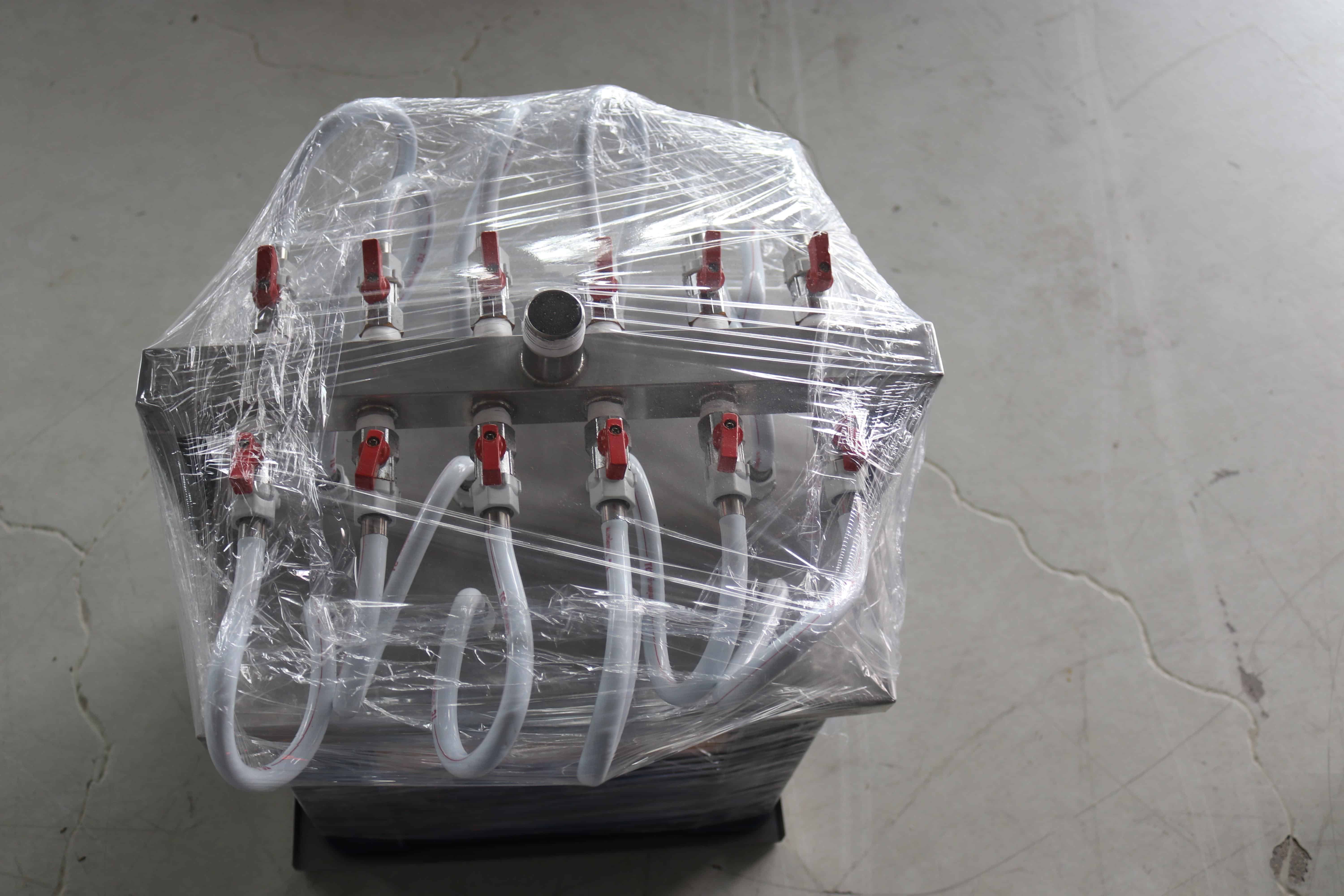 หัวบรรจุขวดน้ำดื่ม 12 หัวขนาด 1500 cc