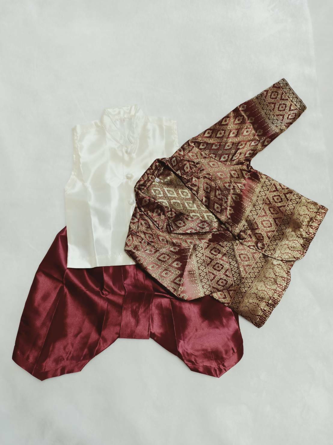 ชุดไทยเด็กชาย งานประณีต