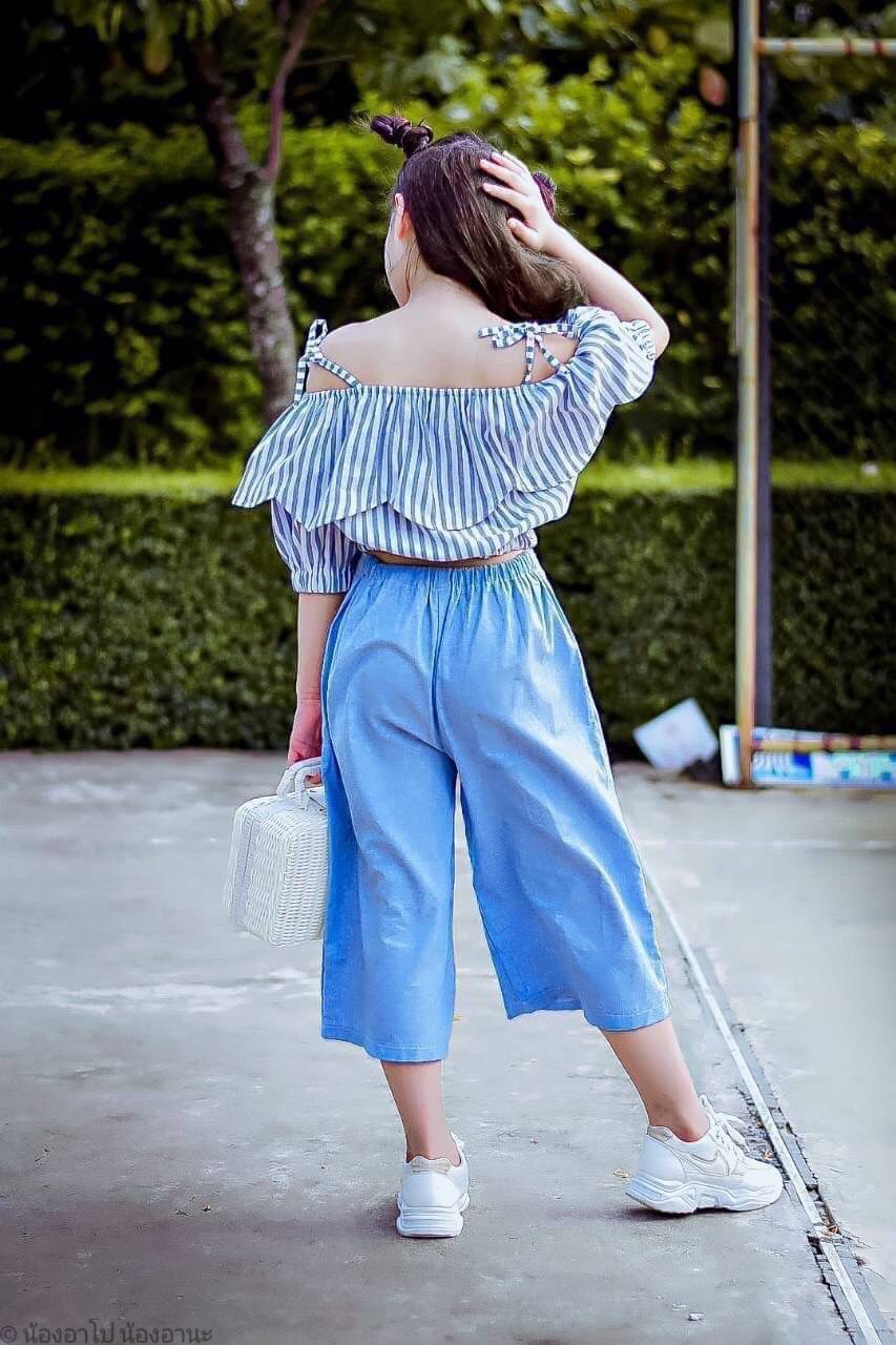 ชุดกางเกงเด็กโต เสื้อเปิดไหล่กับกางเกง