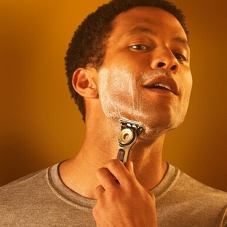 Gillette® Labs Blade Refills 4, 6, 8 Cartridges ยิลเลตต์ ใบมีดโกน