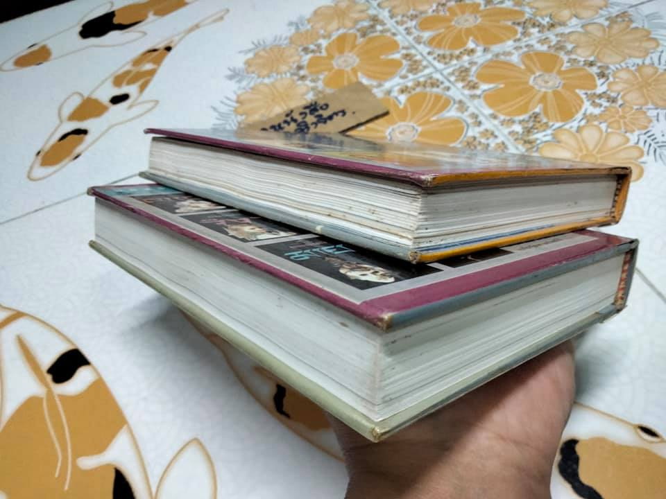 ประกาศิตเงินตรา (ปกแข็ง 2 เล่มจบ) + พร้อมลายเซ็น ทมยันตี (ตำหนิ เล่ม 2 พิมพ์กลับหัว 1 ยก) **สินค้าหมด**