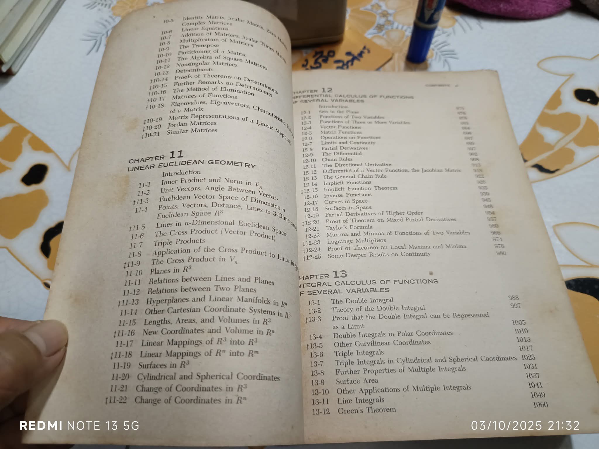 Calculus and Linear Algebra. Vol. 2 : Vector Spaces, Many-Variable Calculus, and Differential Equations Wilfred Kaplan; Donald J. Lewis.
