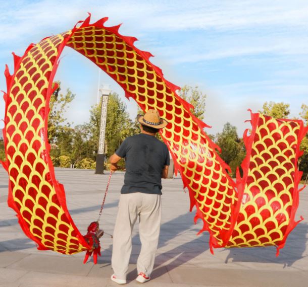 มังกรริบบิ้น ขนาดความยาวลำตัว 8 เมตร ริบบิ้นมังกร เต้นมังกรริบบิ้น