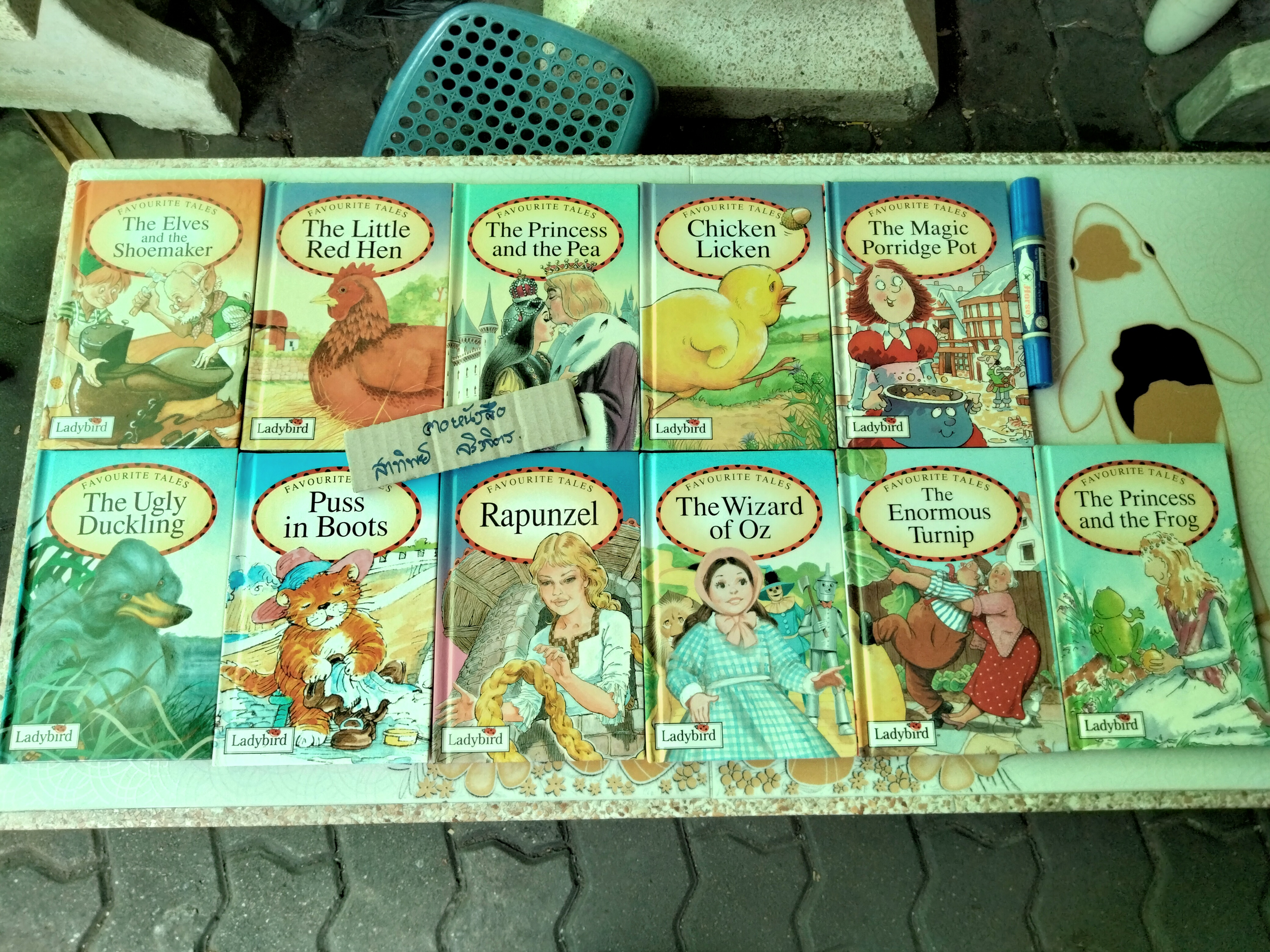 Ladybird Favourite Tales - หนังสือนิทานภาษาอังกฤษสำหรับเด็ก มี 11 เล่ม จาก 33 เล่มชุด **สินค้าหมด**