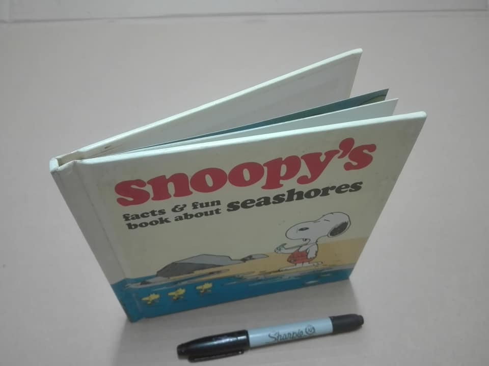 Snoopy's facts & fun book about nature Based on the Charles M. Schulz characters, Random House , New York
