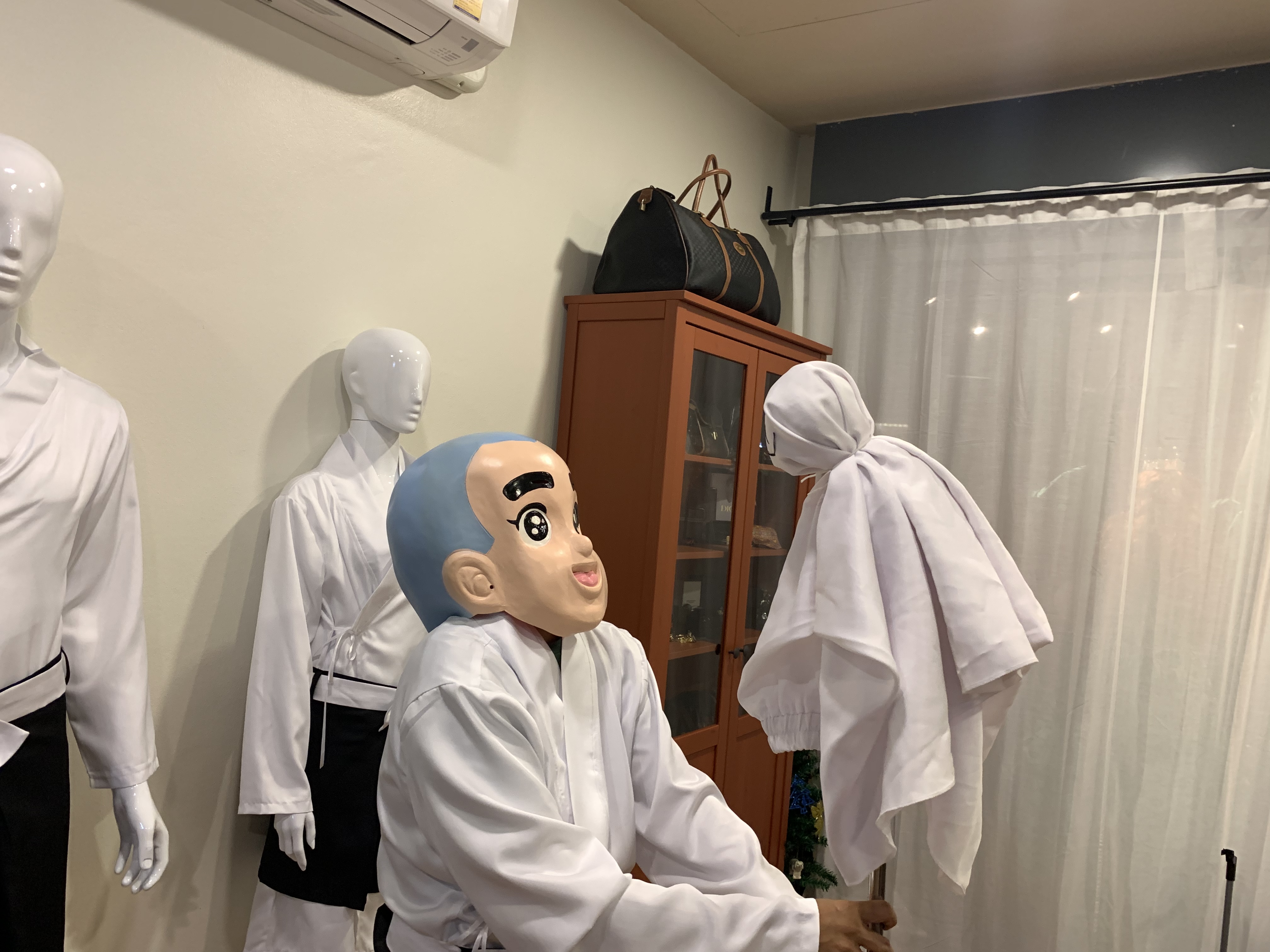 ให้เช่าชุดอิคิวซังและเพื่อน