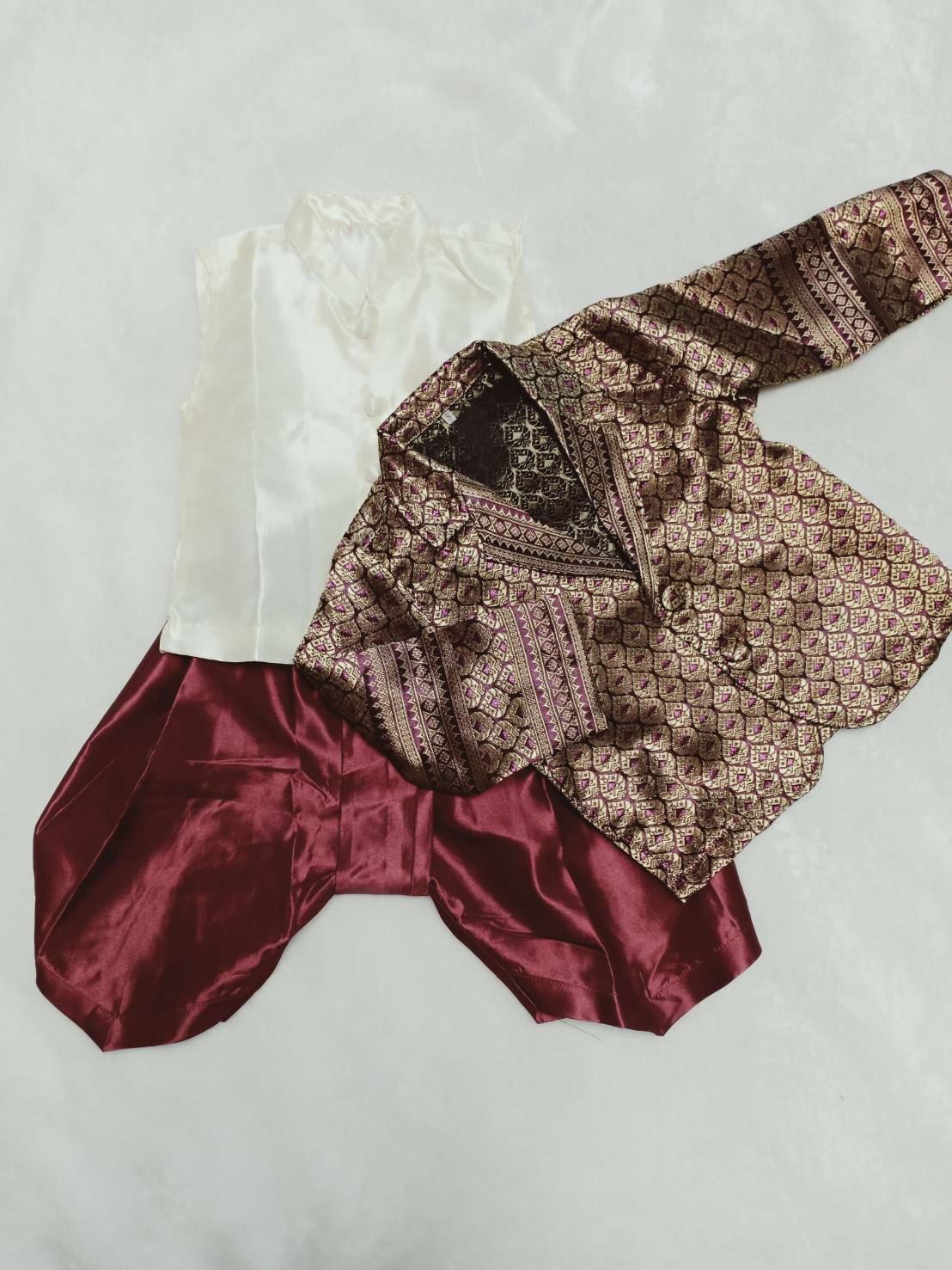 ชุดไทยเด็กชาย งานประณีต