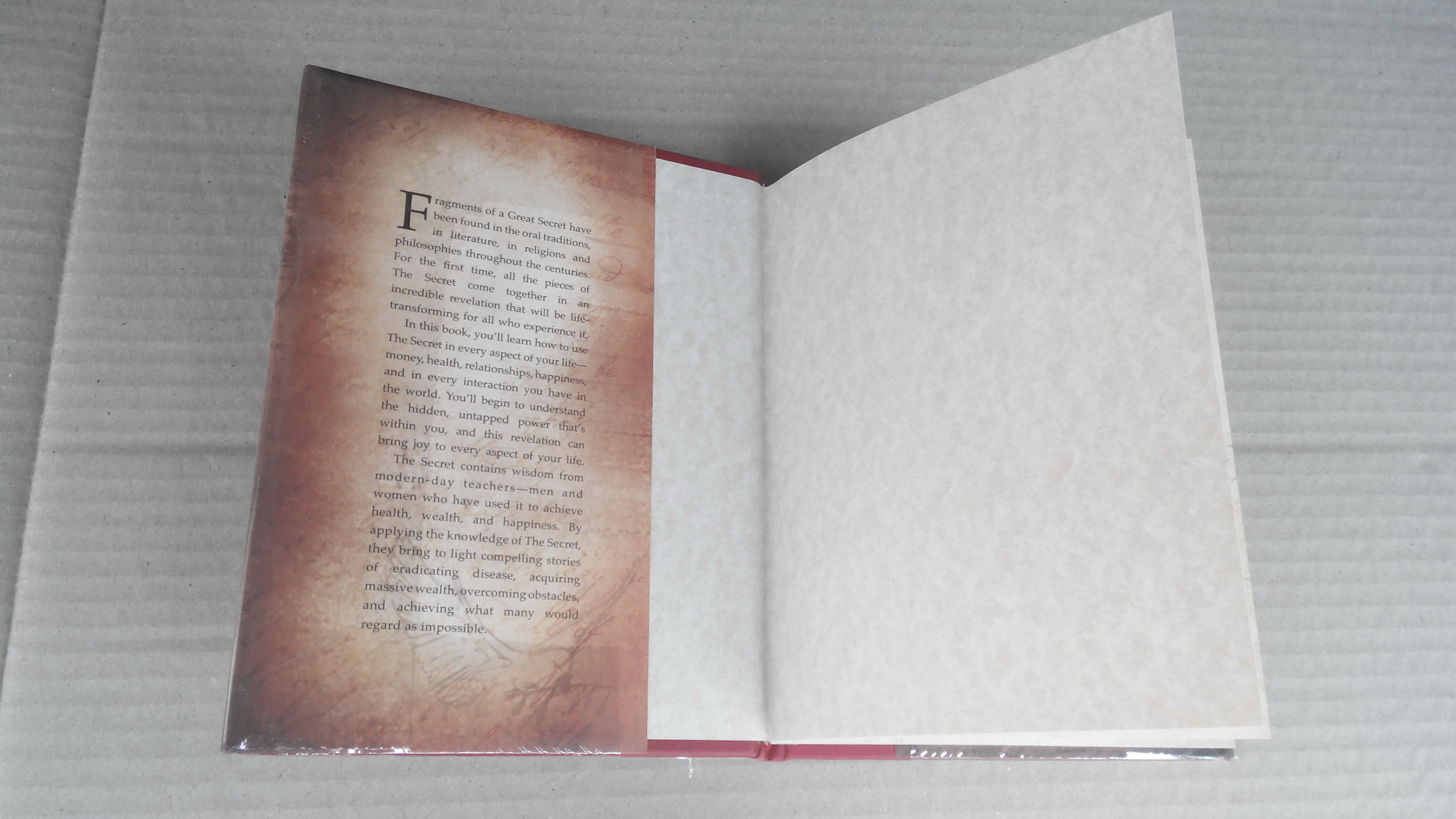 The Secret (Hard Cover) by Rhonda Byrne - ฉบับภาษาอังกฤษ **สินค้าหมด**