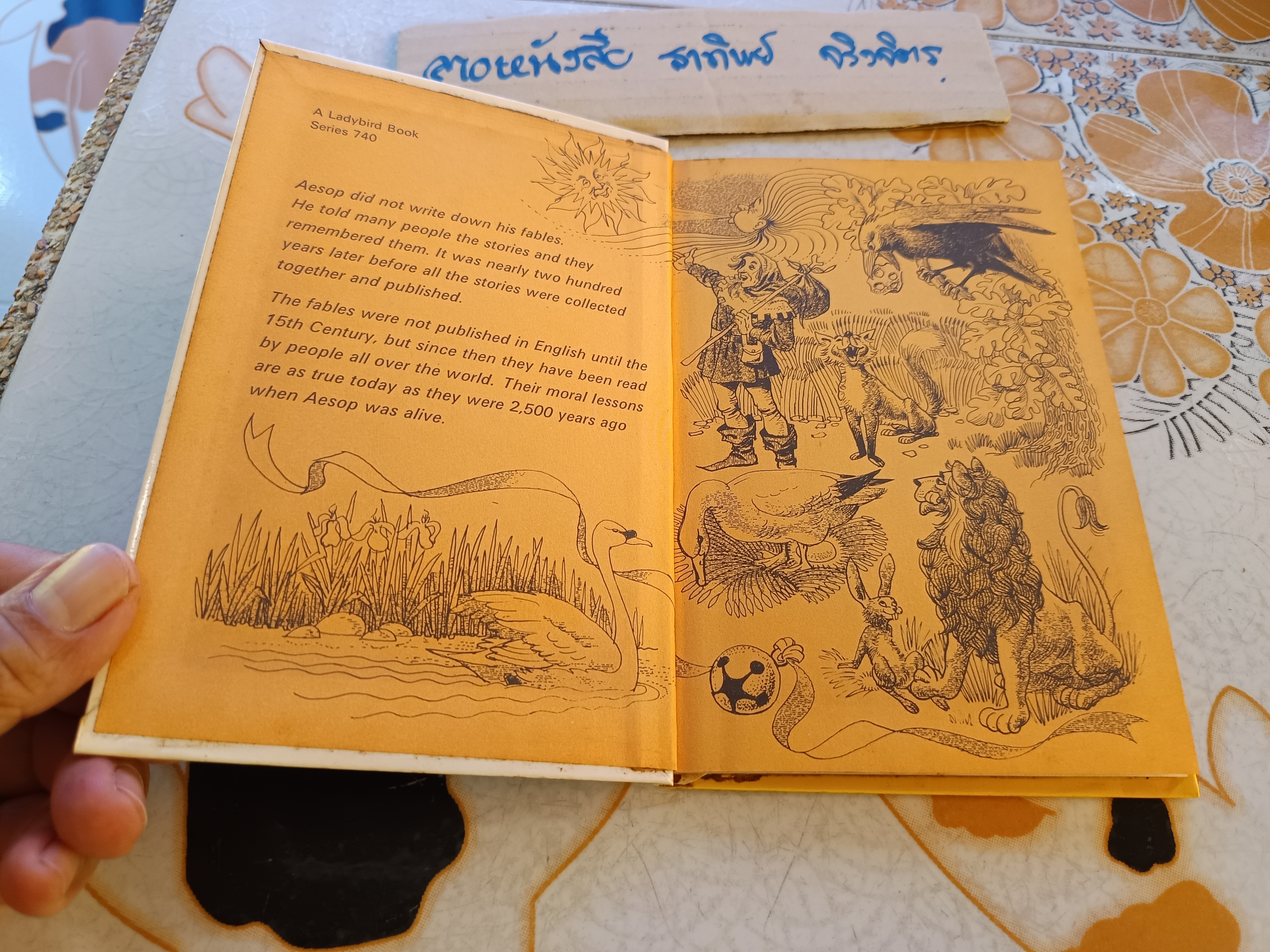 A First book of Aesop's Fables A Ladybird Book Series 740 **สินค้าหมด**