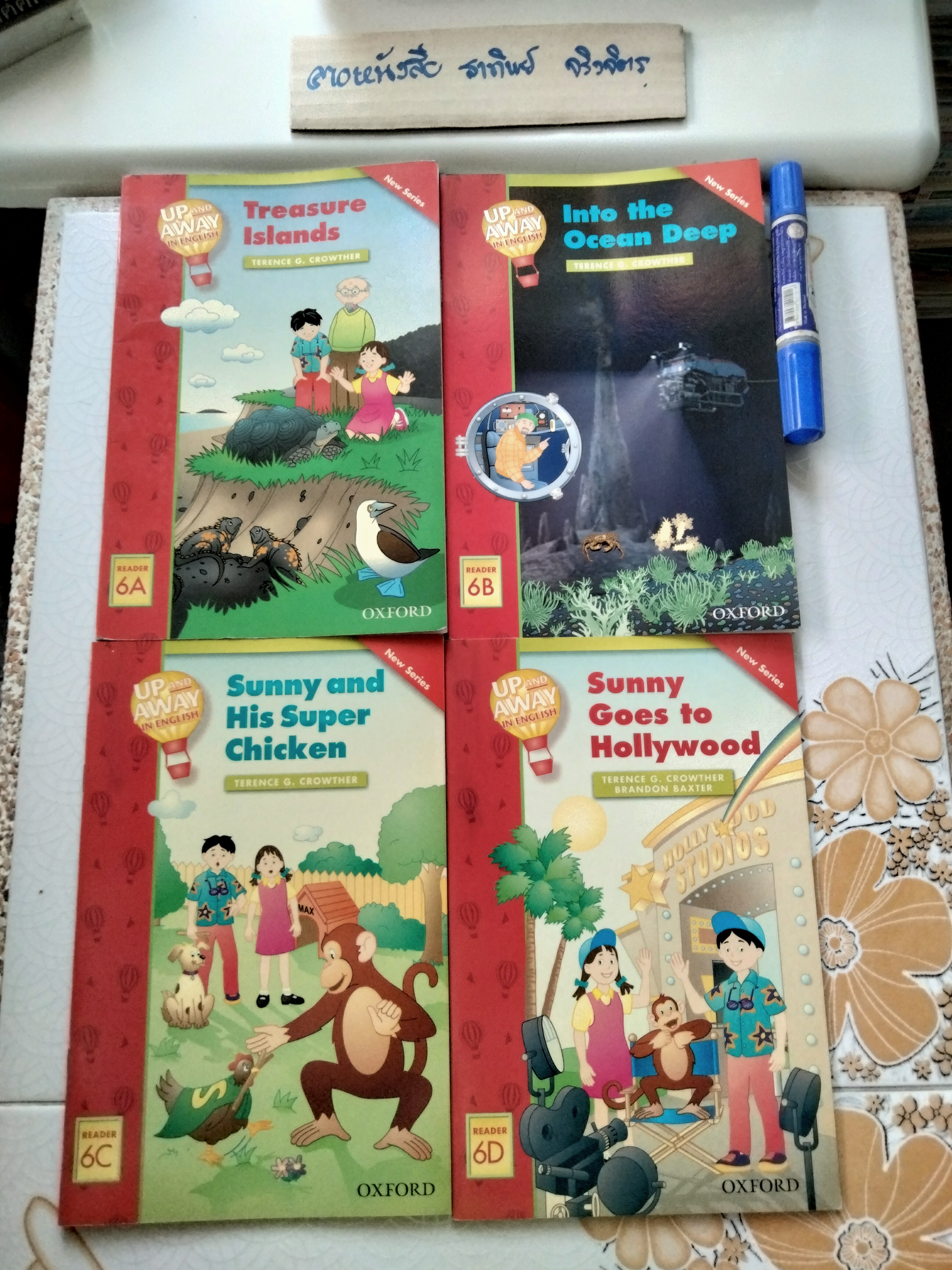 Up and Away Readers - Level 6 by TERENCE G. CROWTHER ENGLISH EDITION..(ขายรวม 4 เล่ม) .