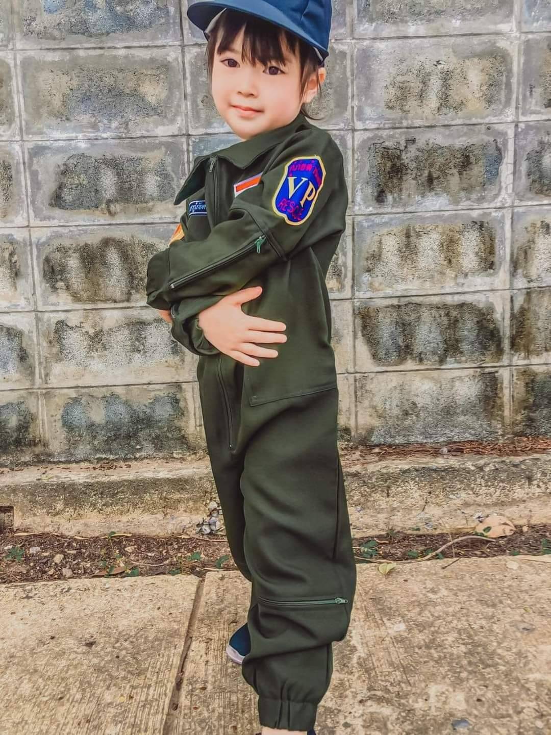 ชุดเด็กอาสากู้ภัยตัวน้อย สีเขียว