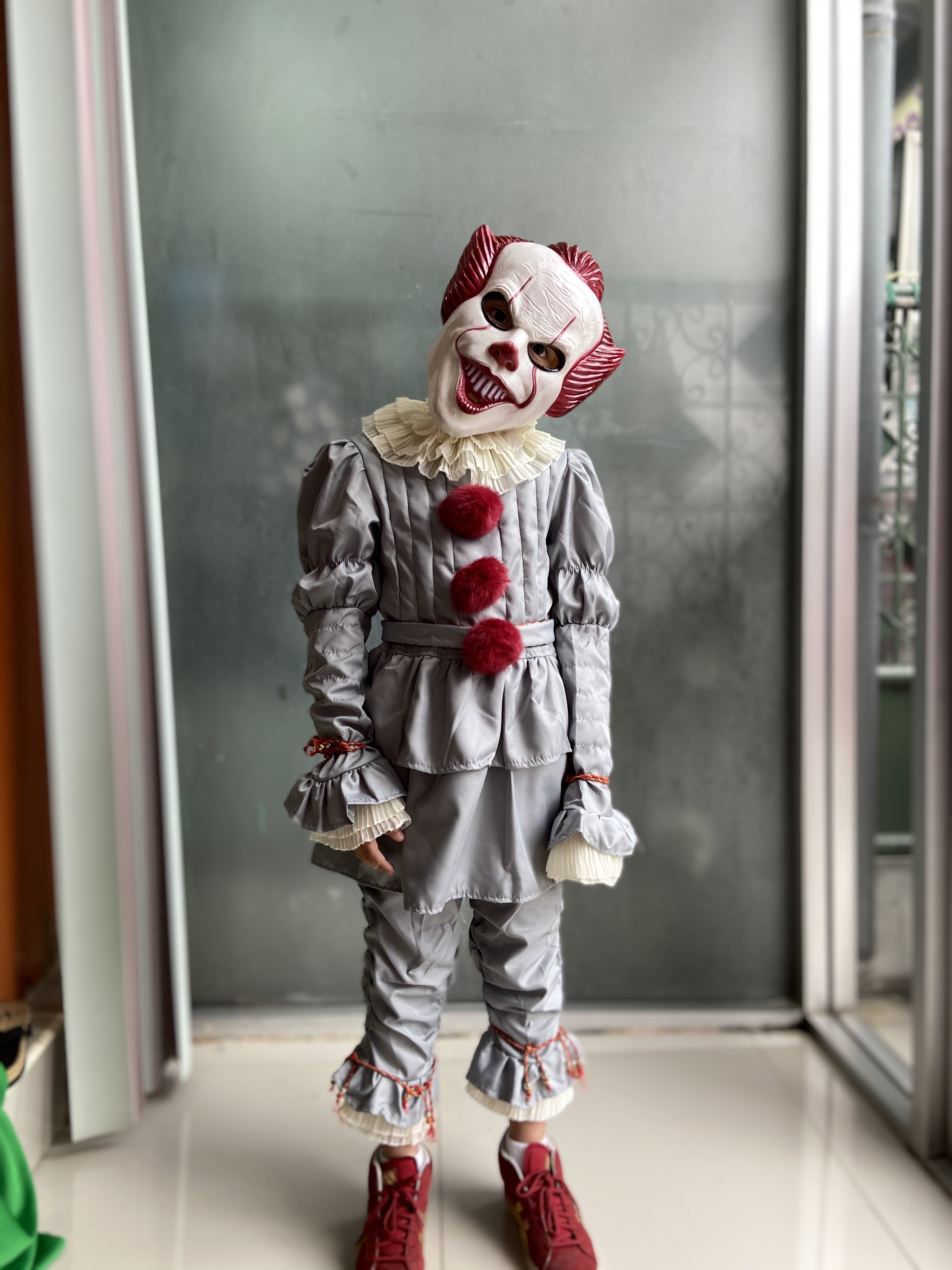Pennywise เด็กและผู้ใหญ่ ขายและให้เช่า