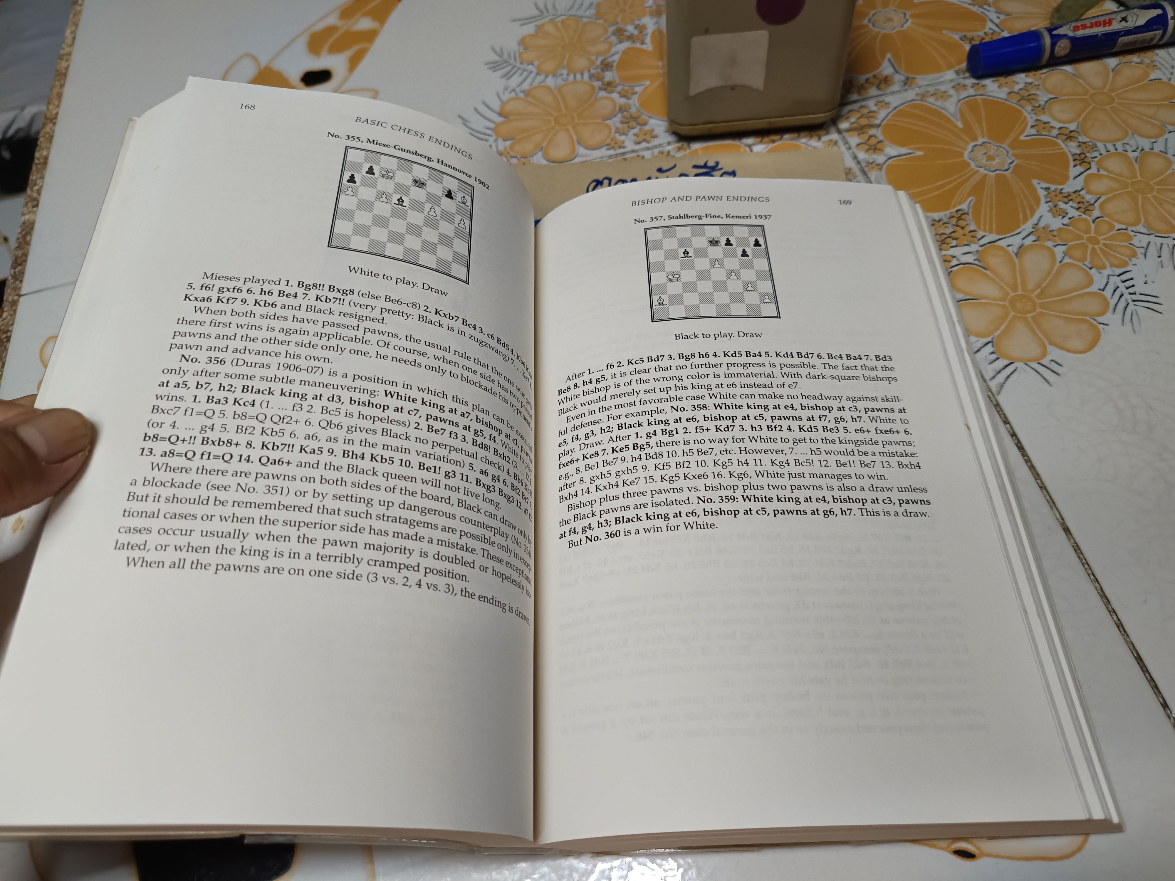 Basic Chess Endings by Reuben Fine ,2003 **สินค้าหมด**