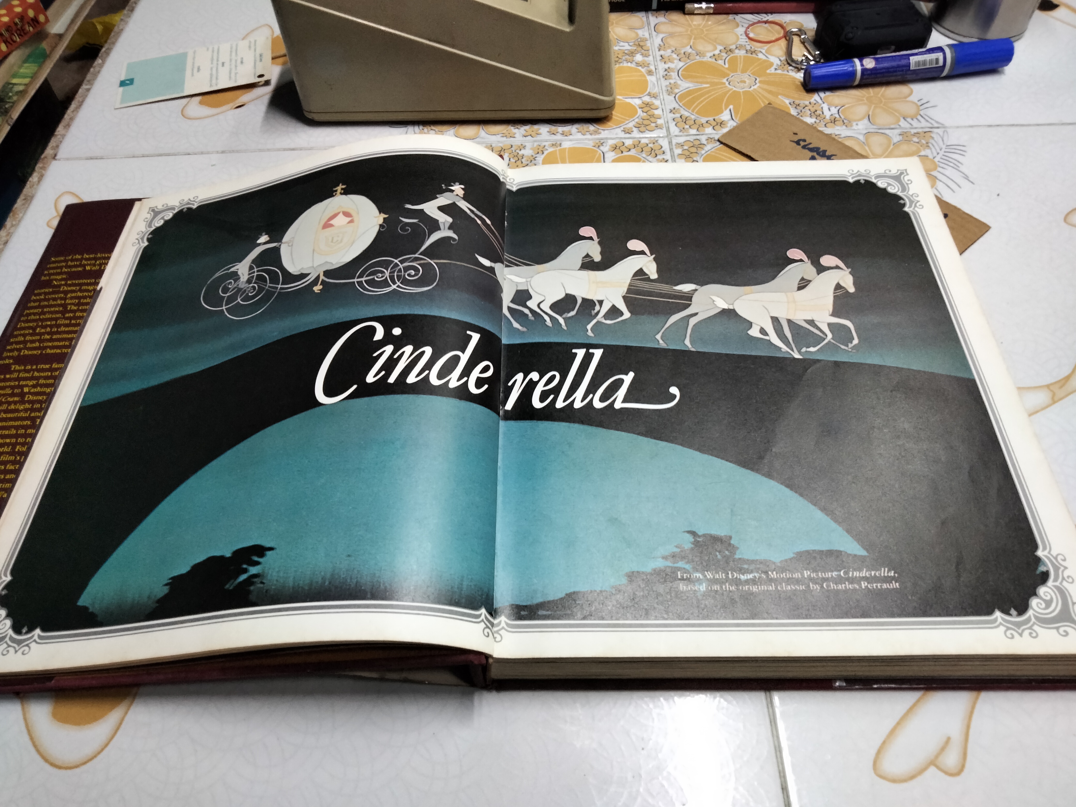 WALT DISNEY'S TREASURY OF CHILDREN'S CLASSICS พิมพ์ปี ค.ศ.1979 , vintage