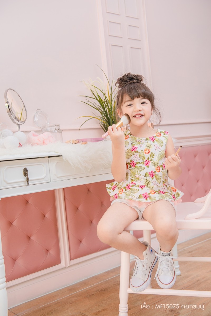 เสื้อแขนกุดดอกชมพู สำหรับเด็ก