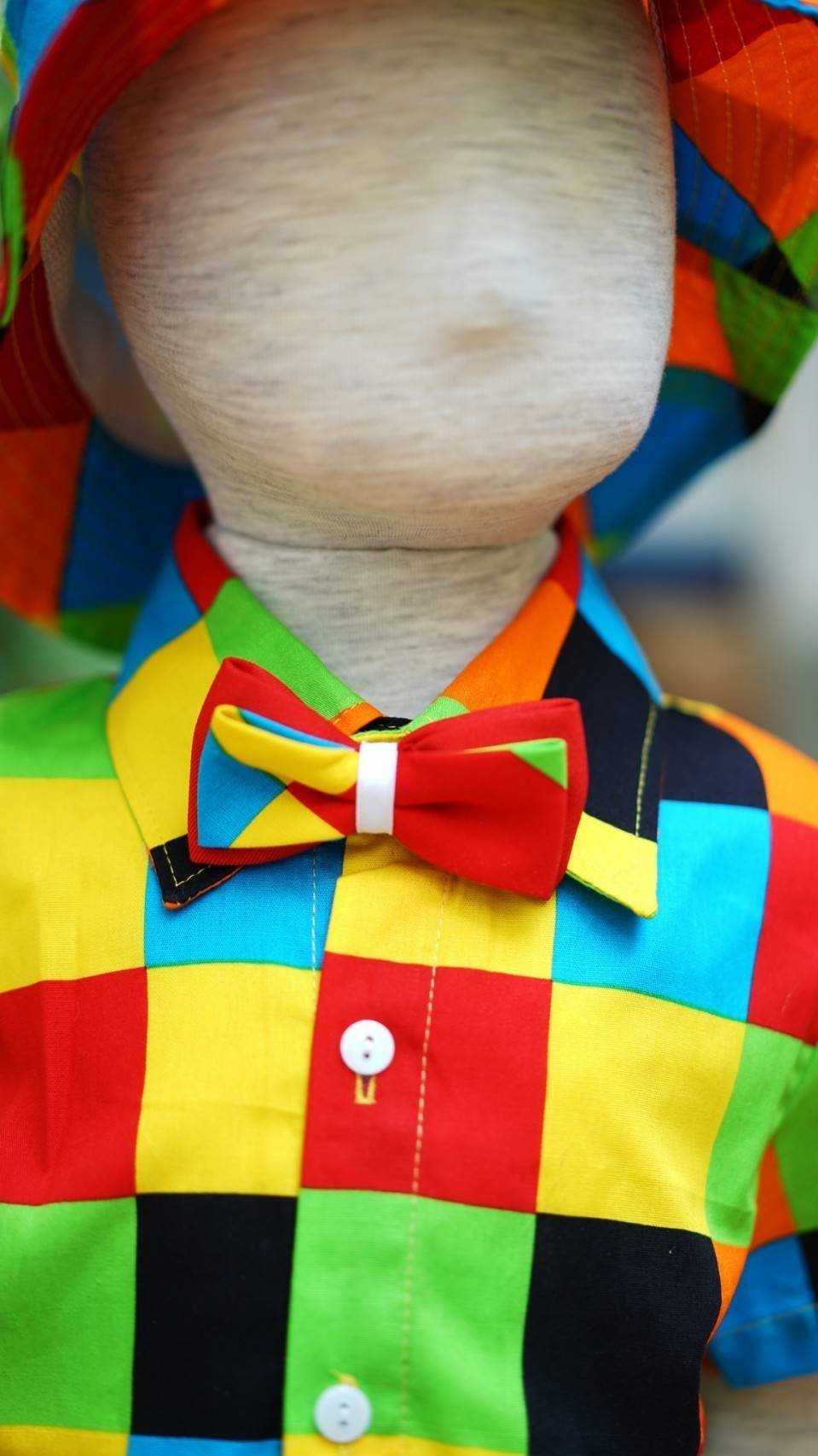 ชุดเด็กชายหญิง ไทยย้อนยุคสีสันสดใส