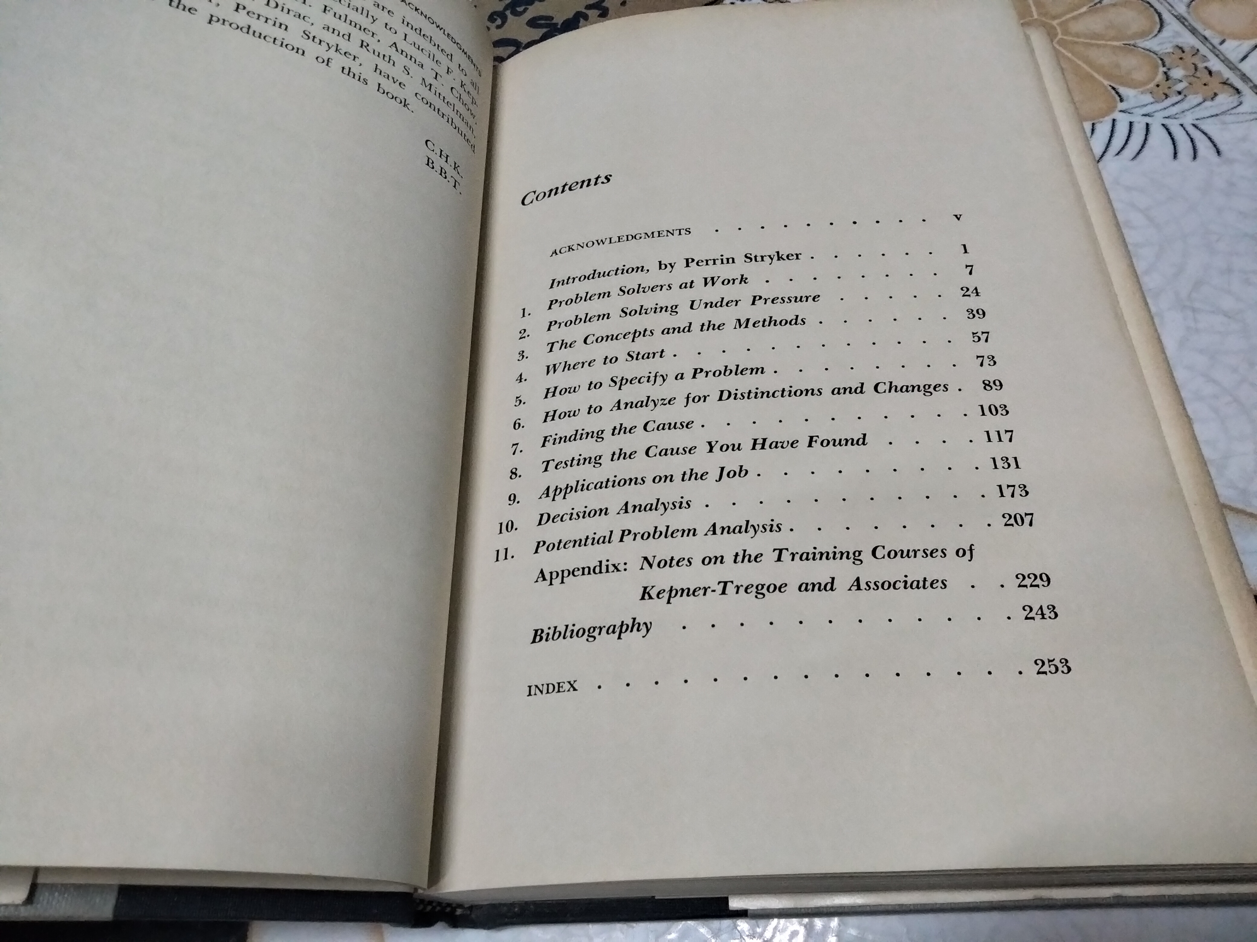The Rational Manager (ภาษาอังกฤษ) A Systematic Approach to Problem Solving and Decision Making CHARLES H. KEPNER BENJAMIN B. TREGOE