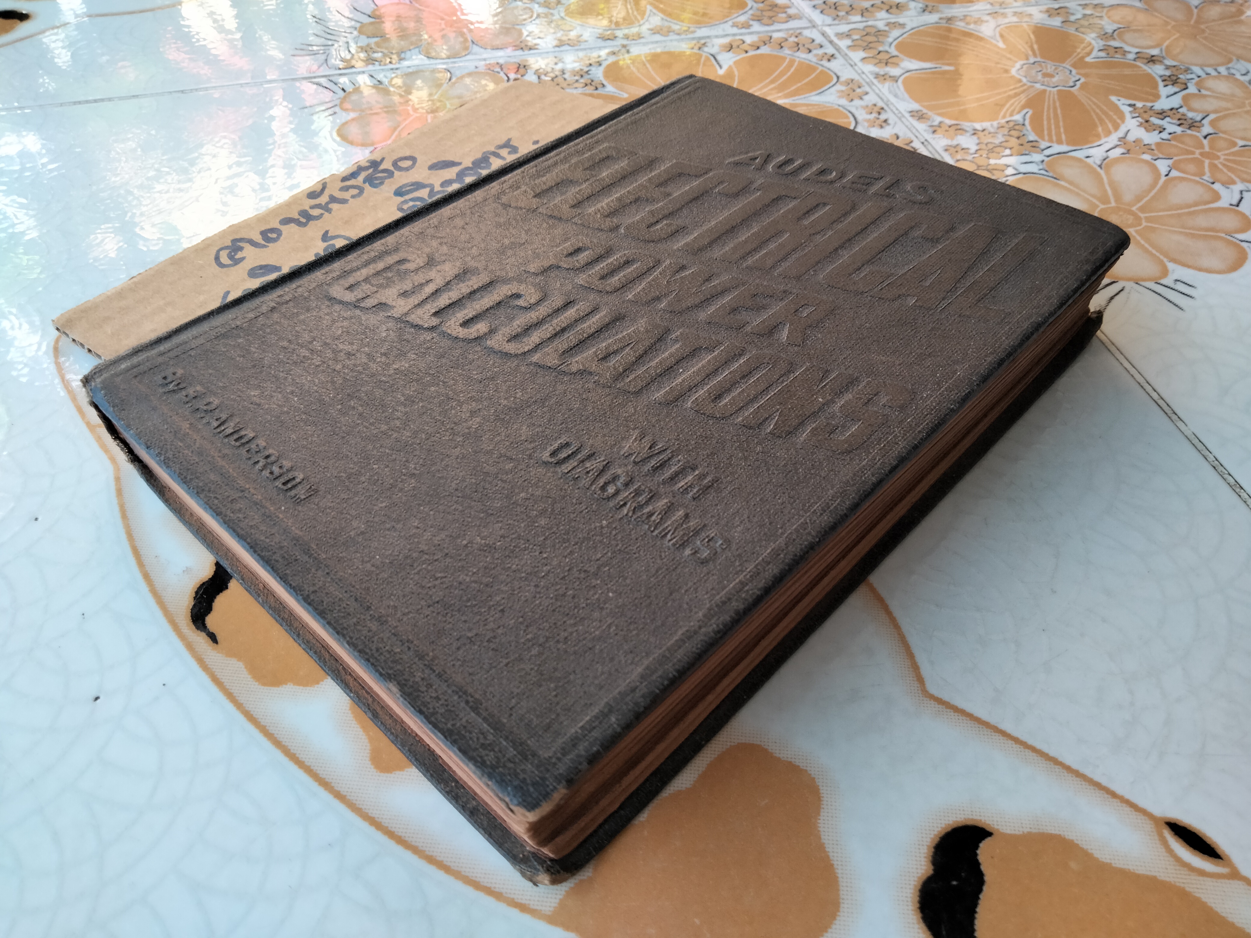 Audels Electrical Power Calculations with Diagrams พิมพ์ 1959 U.S.A. **สินค้าหมด**