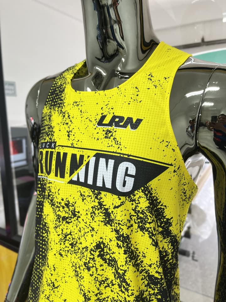 เสื้อวิ่งพิมพ์ลาย LRN เนื้อผ้า Micro square สำหรับวิ่งมาราธอน (MS08_1)