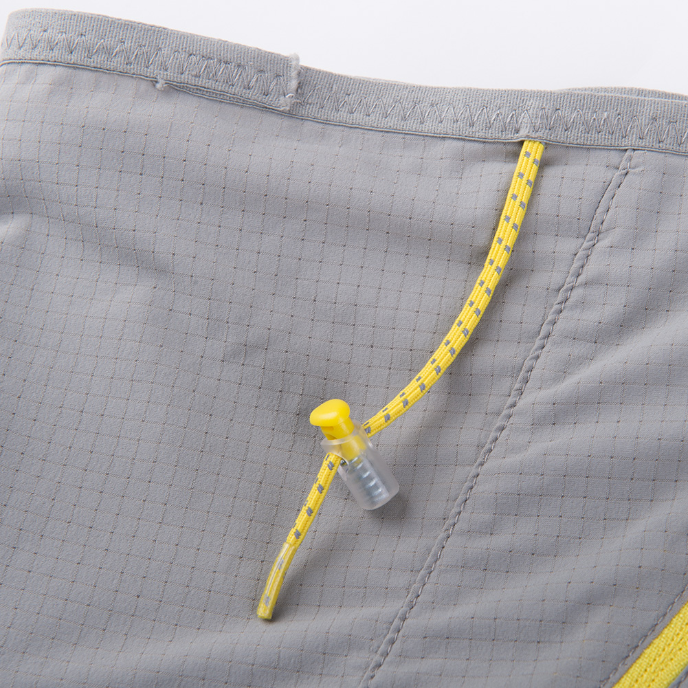 กระเป๋าคาดเอว แบบบาง ใส่ขวดน้ำได้ AONIJIE รุ่น W8101 แถมฟรีขวดน้ำพับได้ 250ml 1 ขวด(A18)