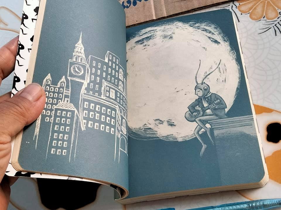 จิ้งหรีดแห่งเมืองสีเทา - ตรัย ภูมิรัตน์ พิมพ์ครั้งแรก พ.ศ 2550 **สินค้าหมด**