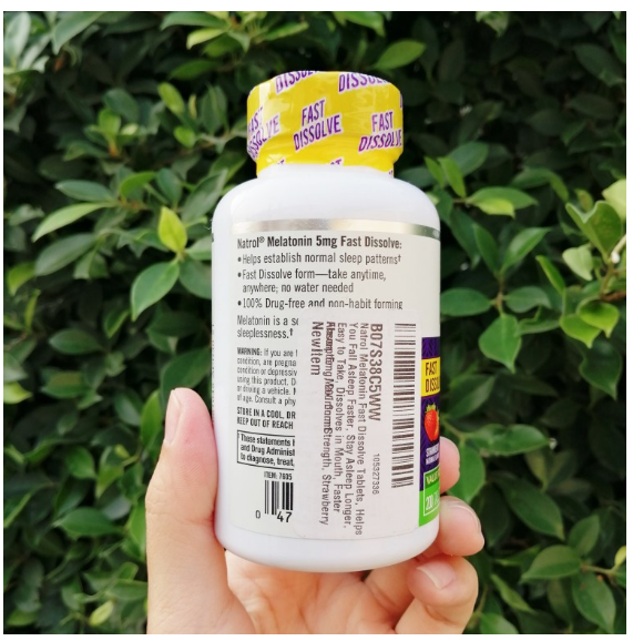 (Pre order) Natrol® Melatonin Fast Dissolve, Extra Strength Fall asleep faster 150 Tablets เมลาโทนิน 5 มิลลิกรัม ชนิด รสสตอเบอรี่