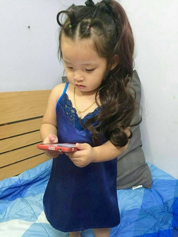 ชุดนอนเดรสสายเดี่ยว เด็กหญิง