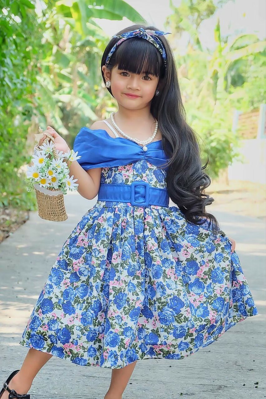 เดรสเด็กย้อนยุค โอบไหล่