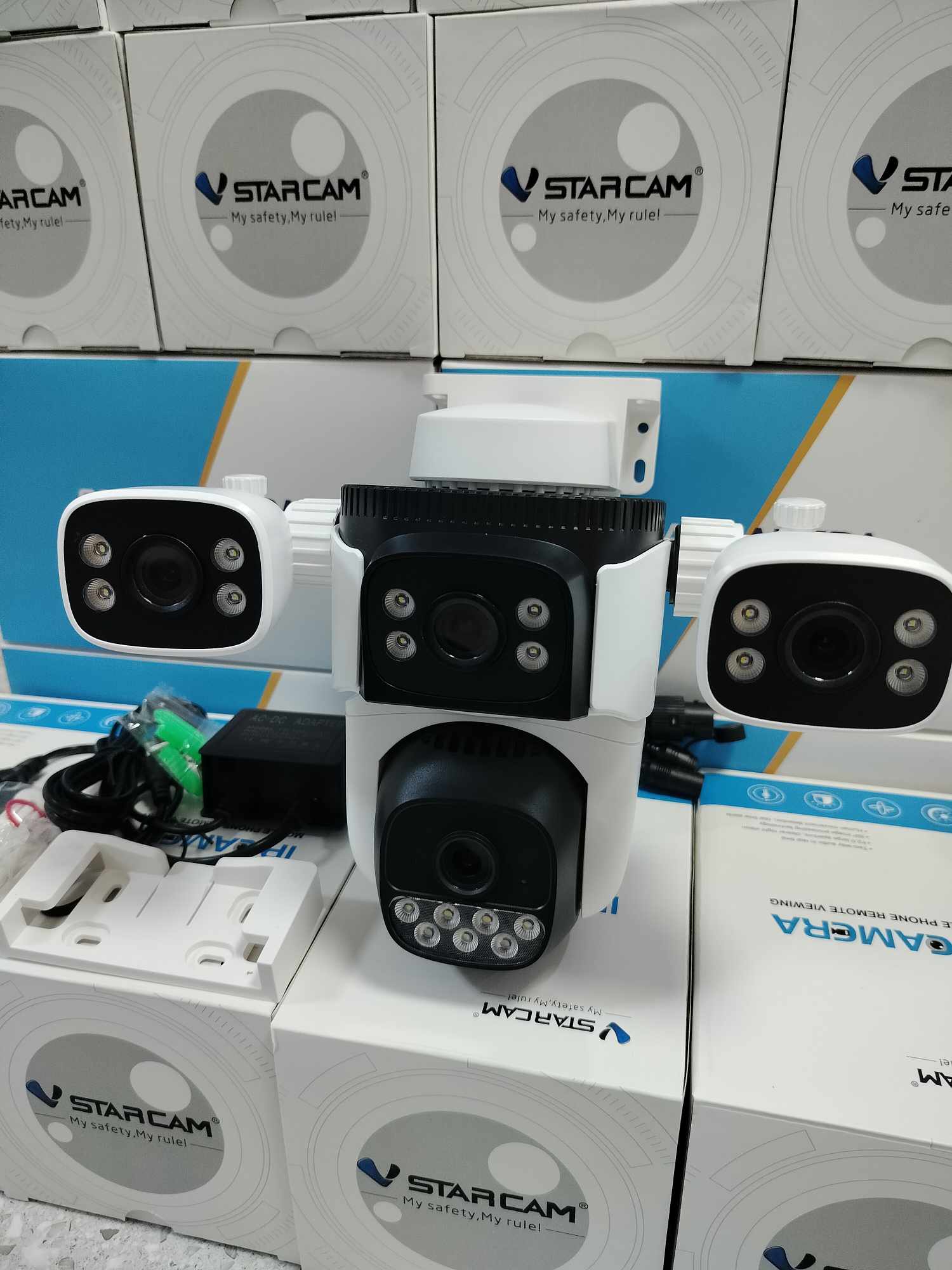 Vstarcam Vstarcam กล้องวงจรปิดภายนอก3เลนส์4มุมมองในจอเดียว รุ่นCS621FR กล้องมีWIFIในตัว บันทึกภาพและเสียง ขาว